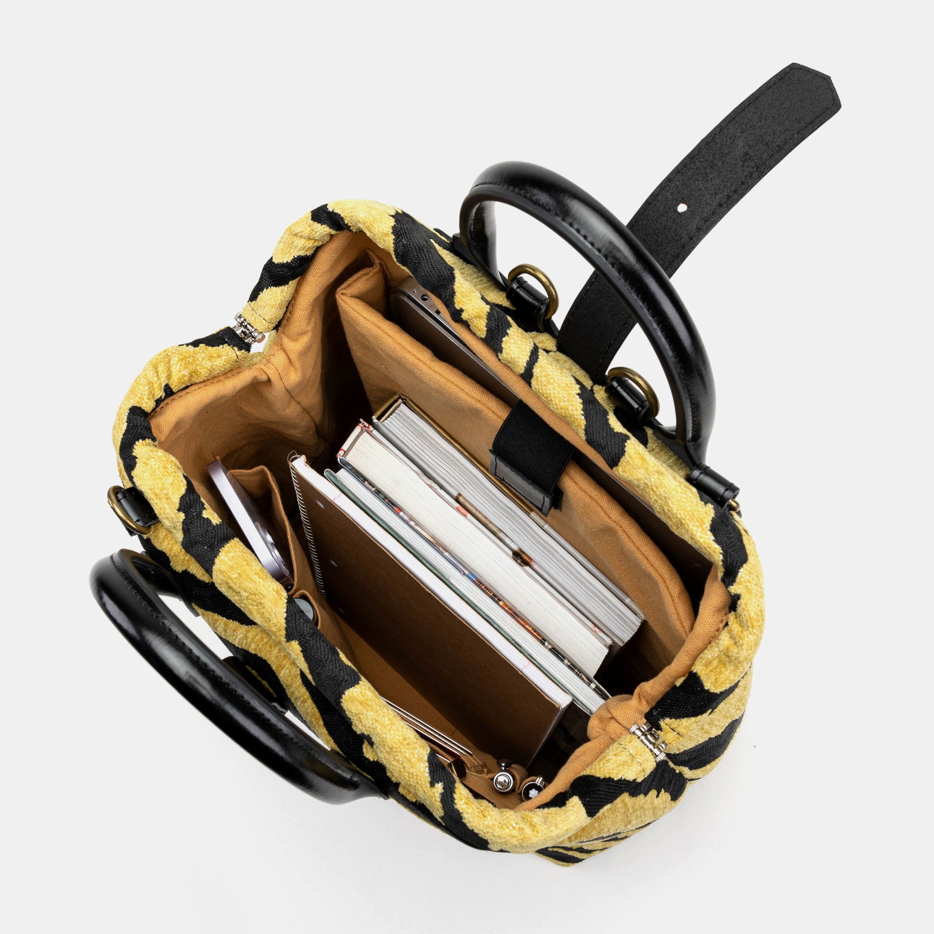 Zebra Daffodil Carpet Laptop Backpack Carpetbag of America in use