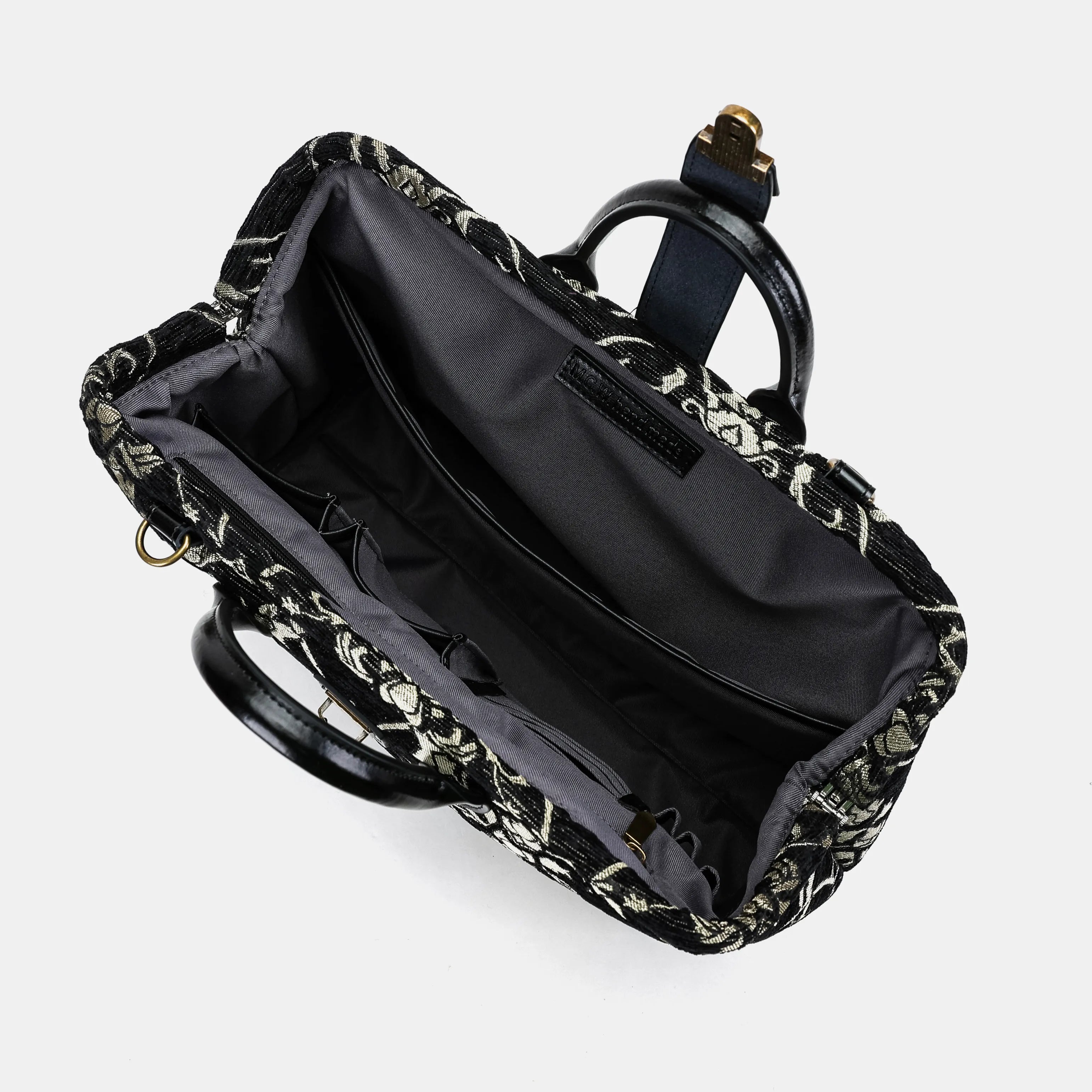 Carnaby Black Carpetbag of America inside