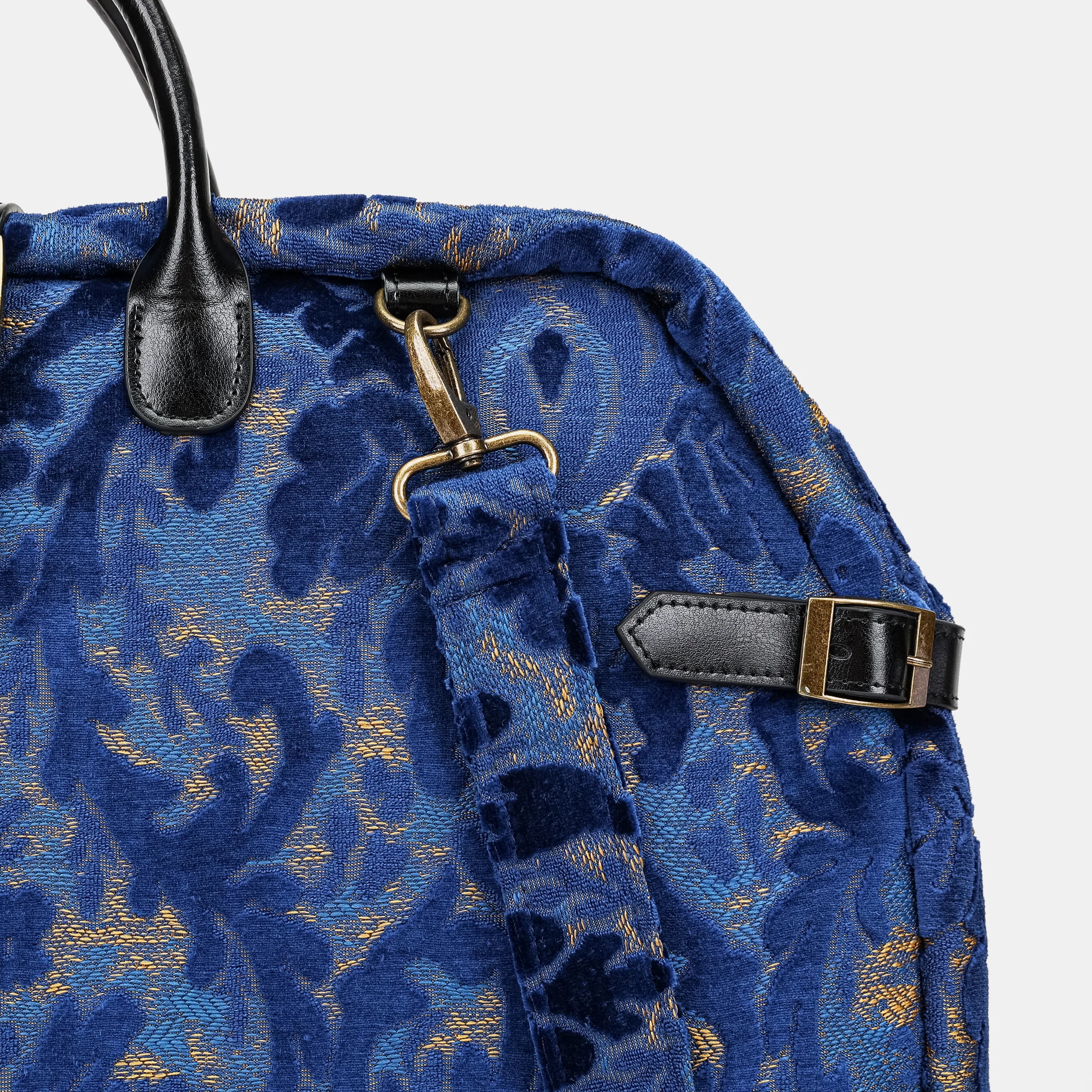 Burnout Velvet Navy Carpet Garment Bag Carpetbag of America buckle