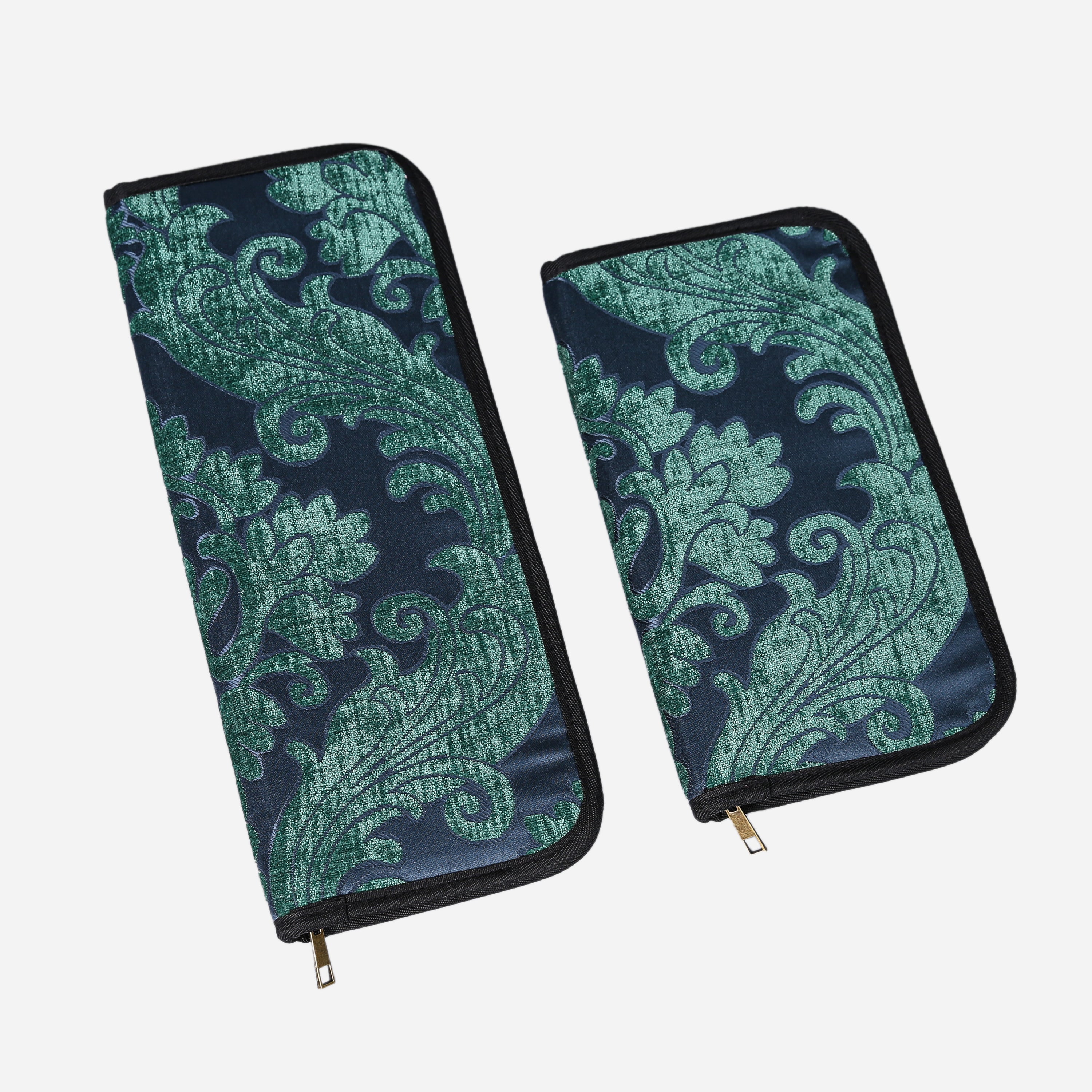 Queen Hunter Green Carpet Needle Case  MCW Handmade