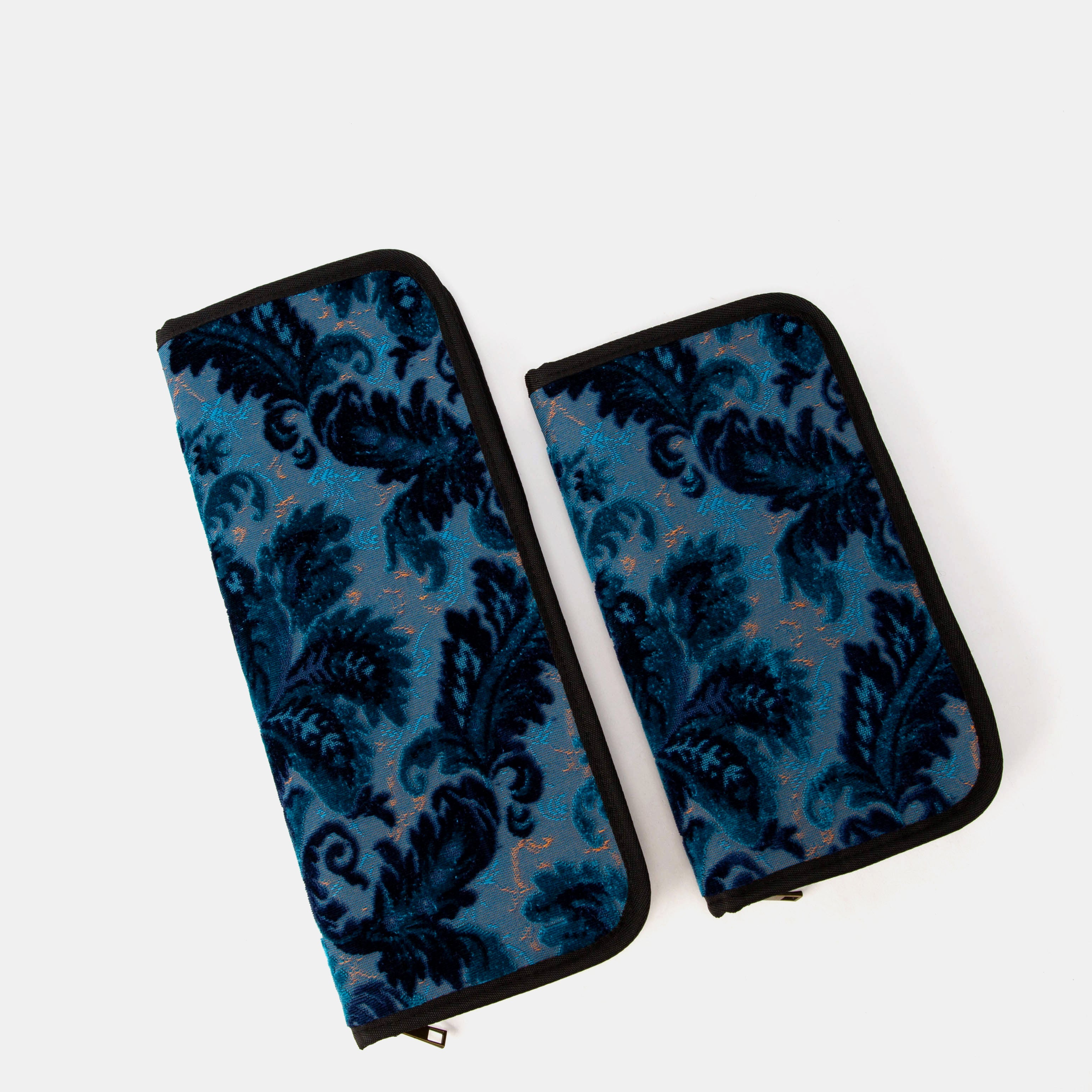 Burnout Velvet Revival Aqua Carpet Needle Case