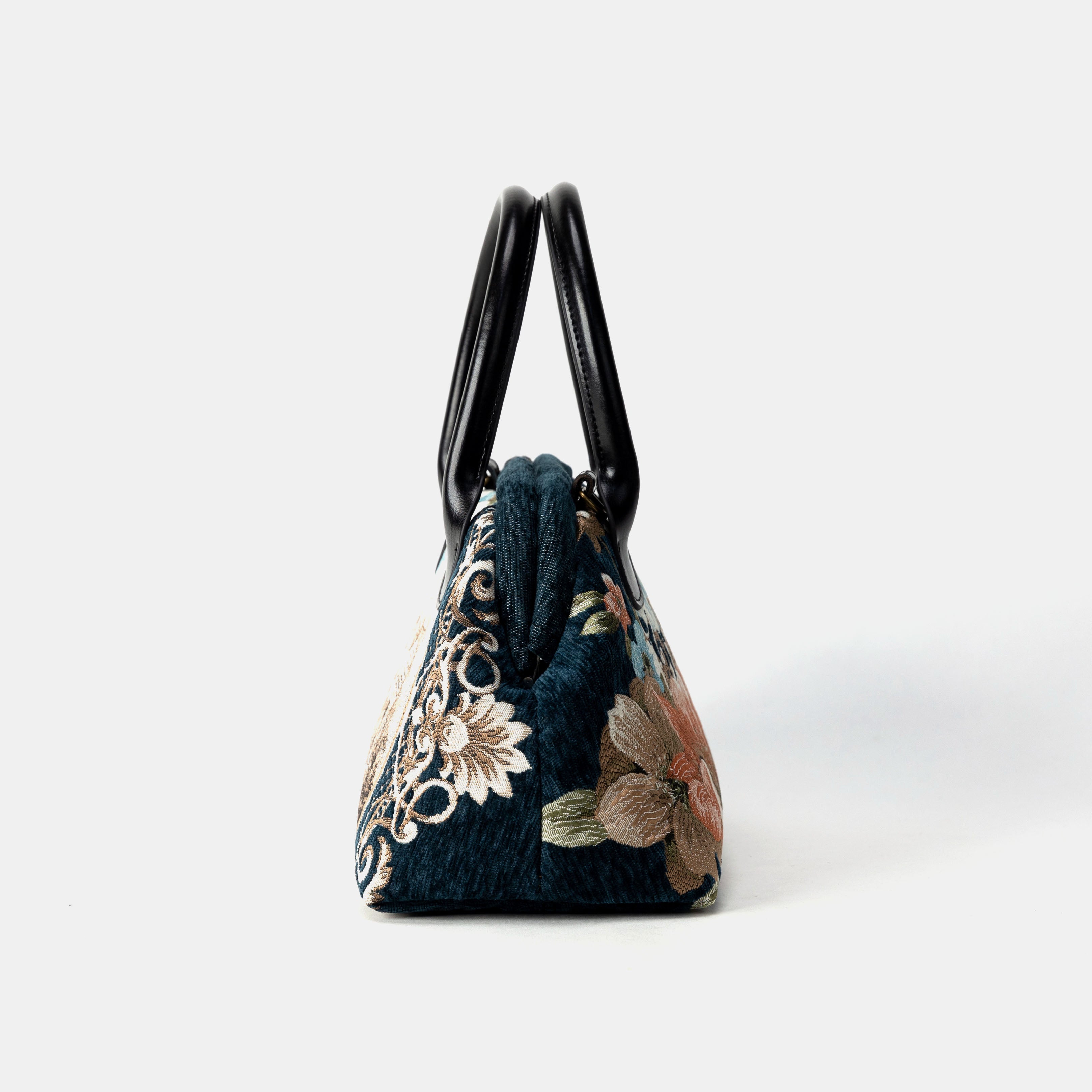 Chateau Cyprus Green Carpet Satchel Carpetbag of America side