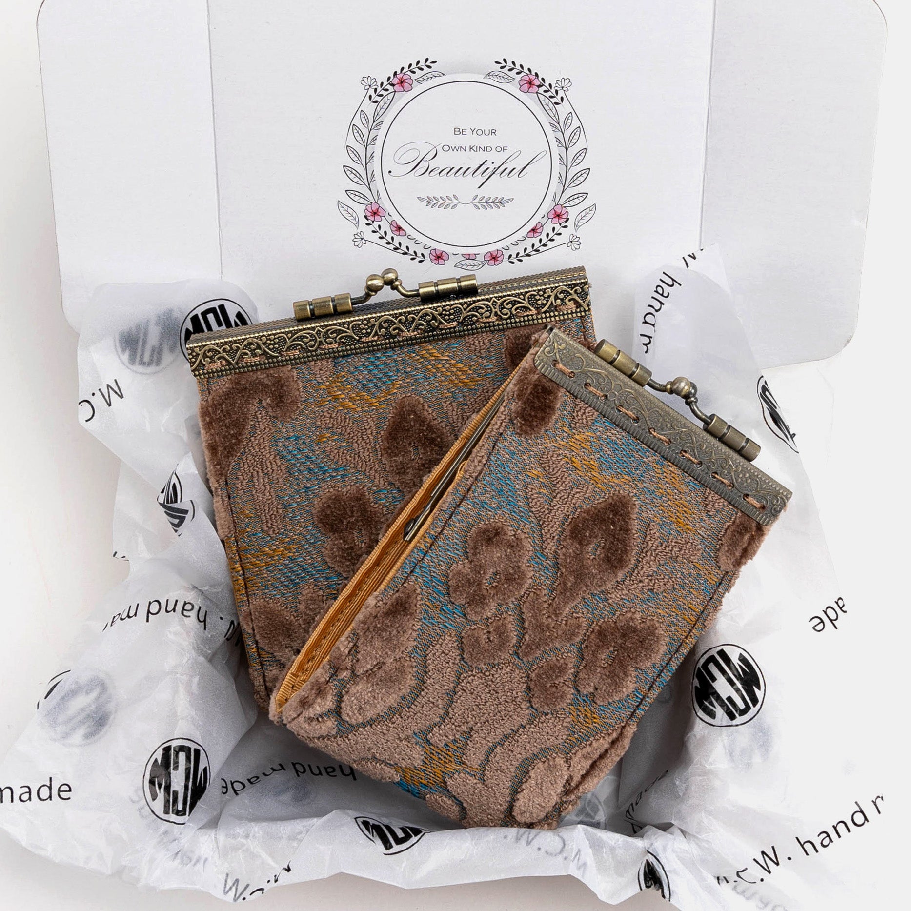Burnout Velvet Camel Card Wallet
