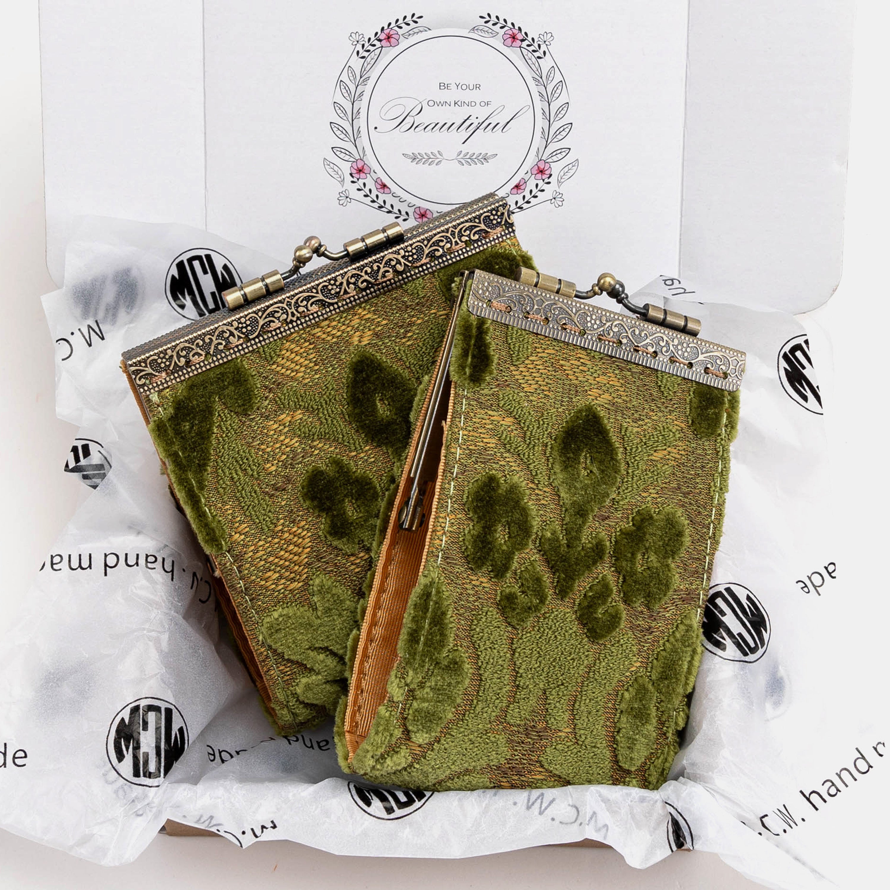 Burnout Velvet Fern Green Card Wallet