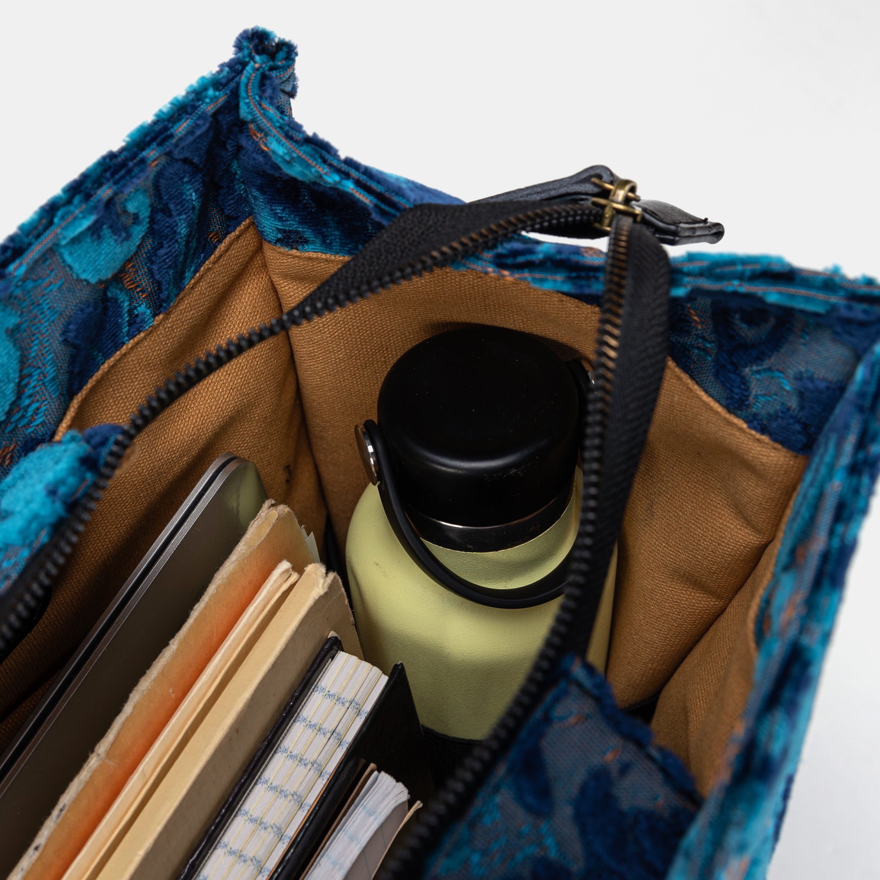 BURNOUT VELVET REVIVAL AQUA LAPTOP WORK TOTE INSIDE RIGHT END