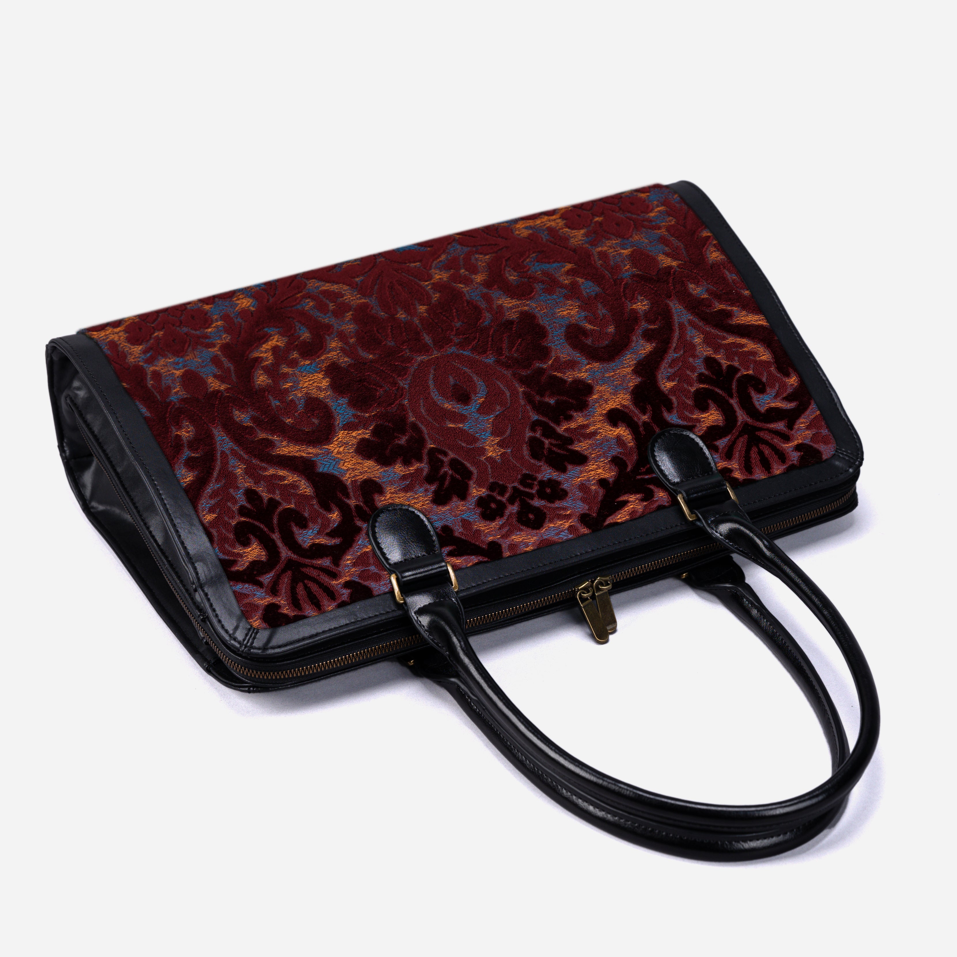 Burnout Velvet Wine Business Tote lay flat