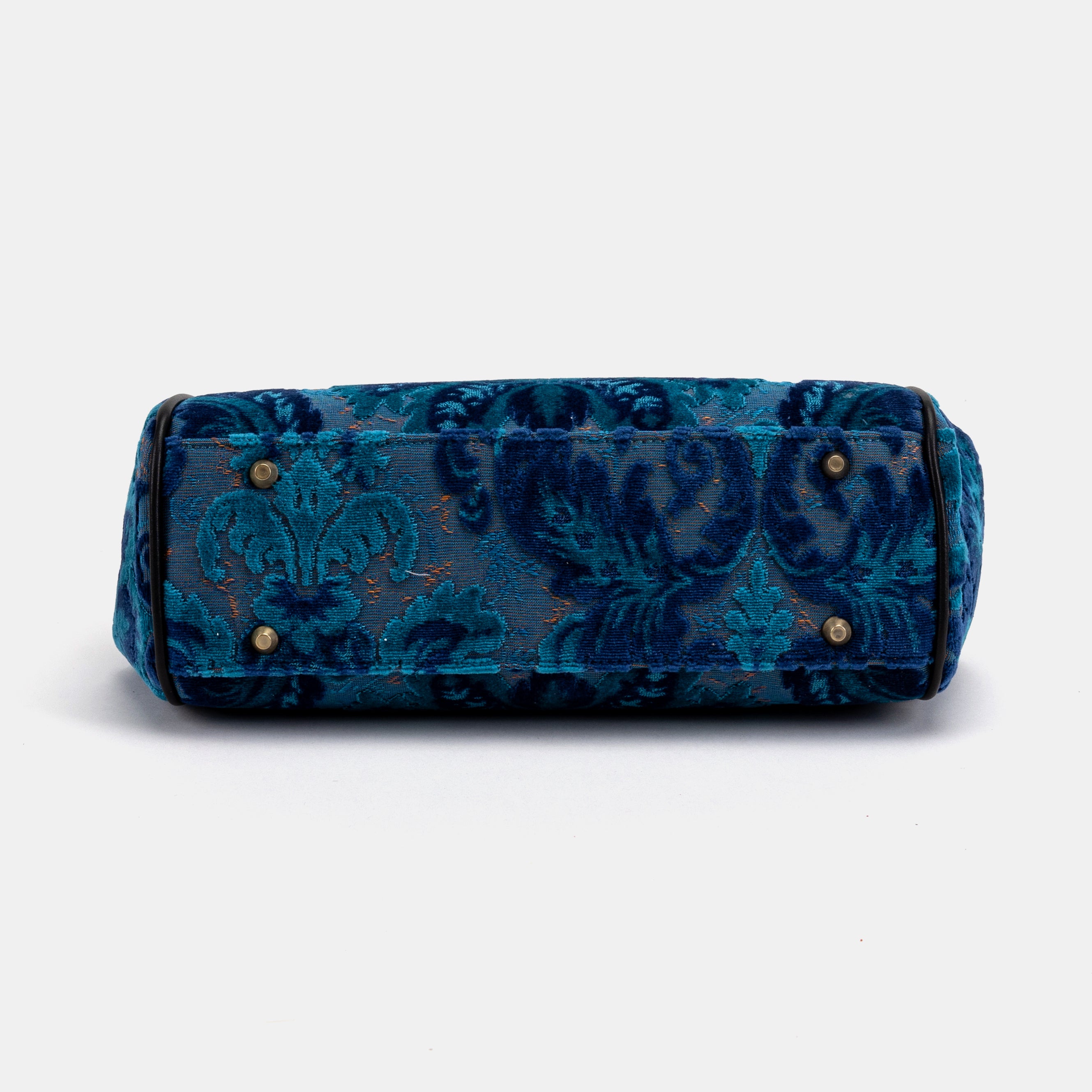 Burnout Velvet Revival Aqua Alma Shoulder Bag Carpet Bag of America bottom