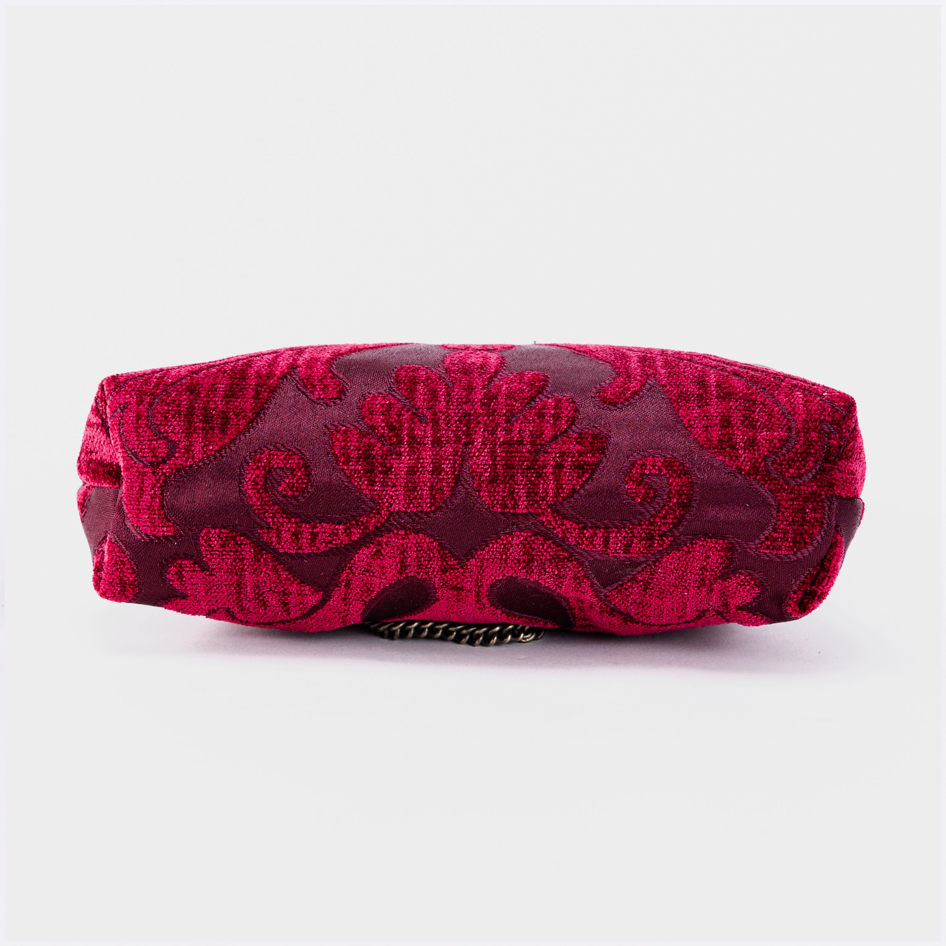 Queen Wine Alma Evening Clutch Carpet Bag bottom