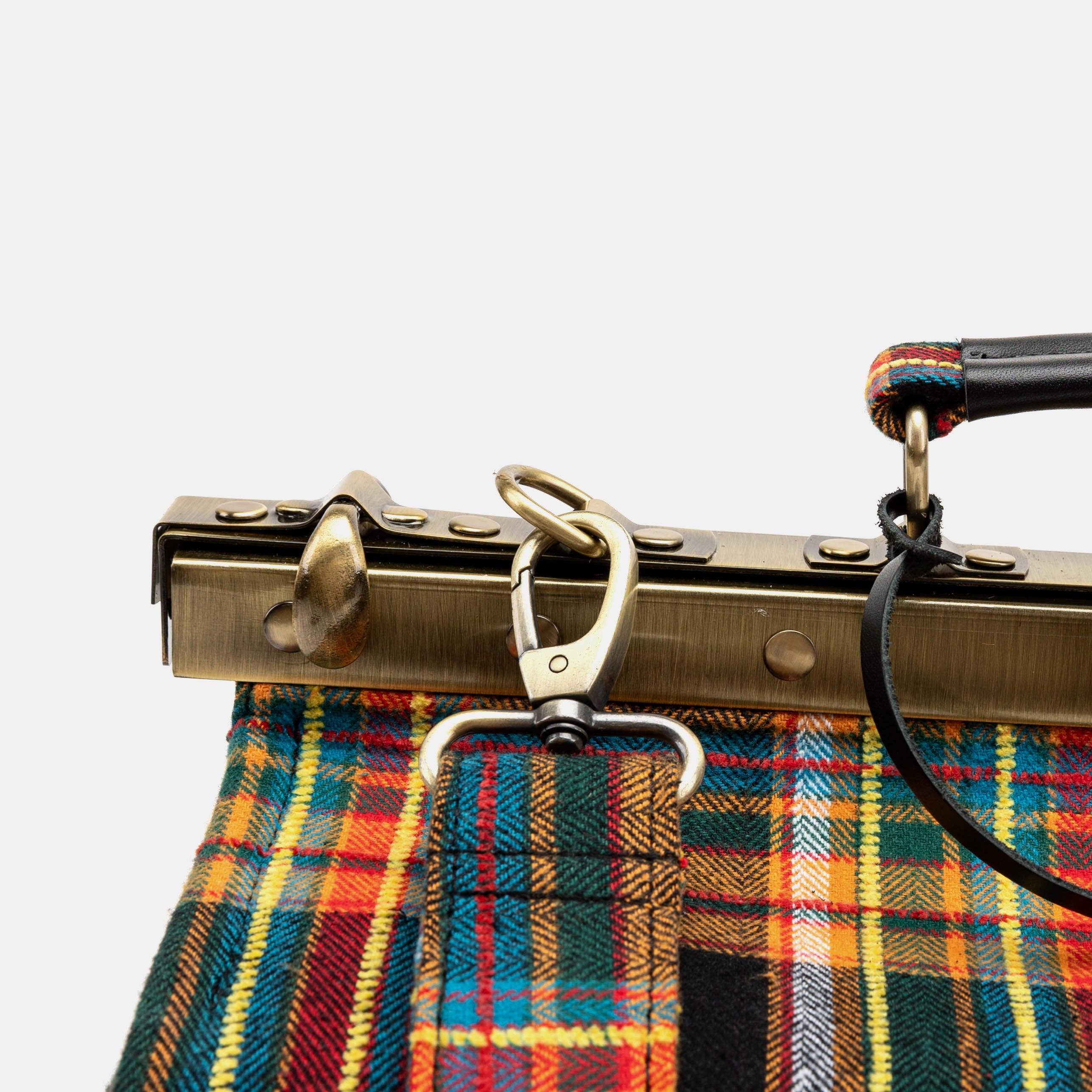 Tartan Stewart Black Genevieve Carpet Gladstone Bag clasp