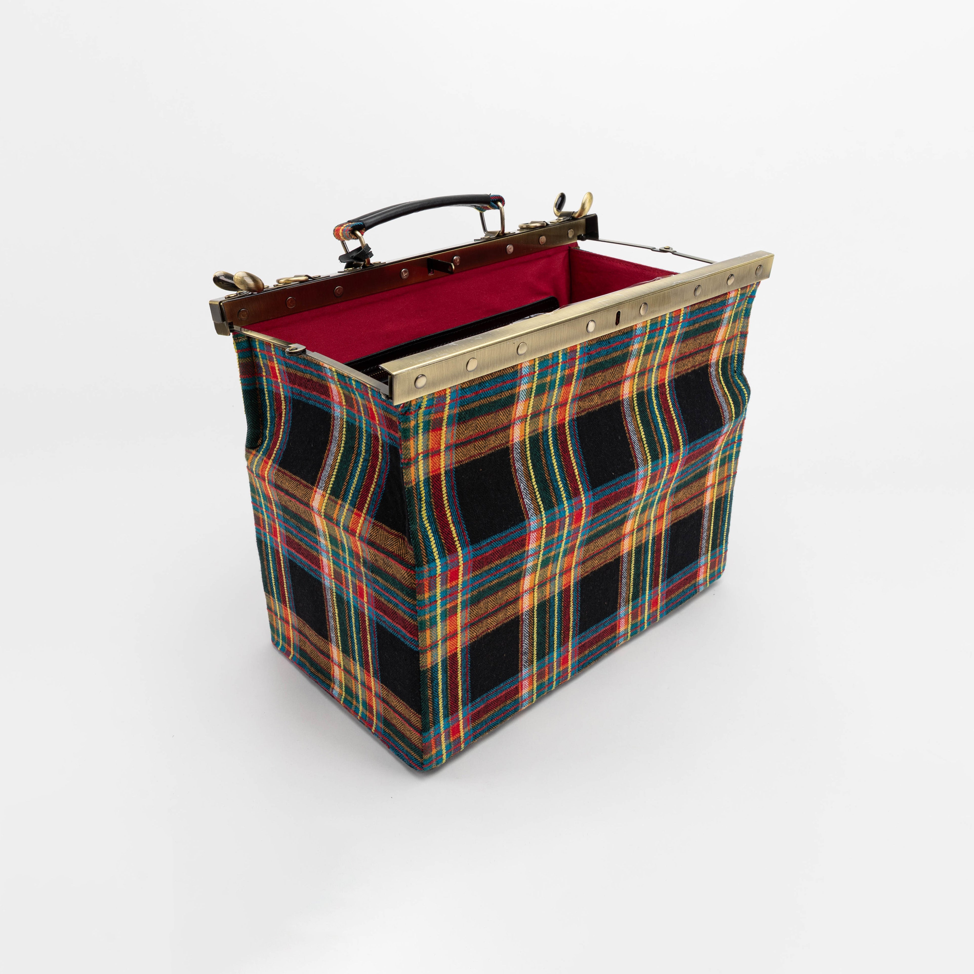 Tartan Stewart Black Genevieve Carpet Gladstone Bag open standing