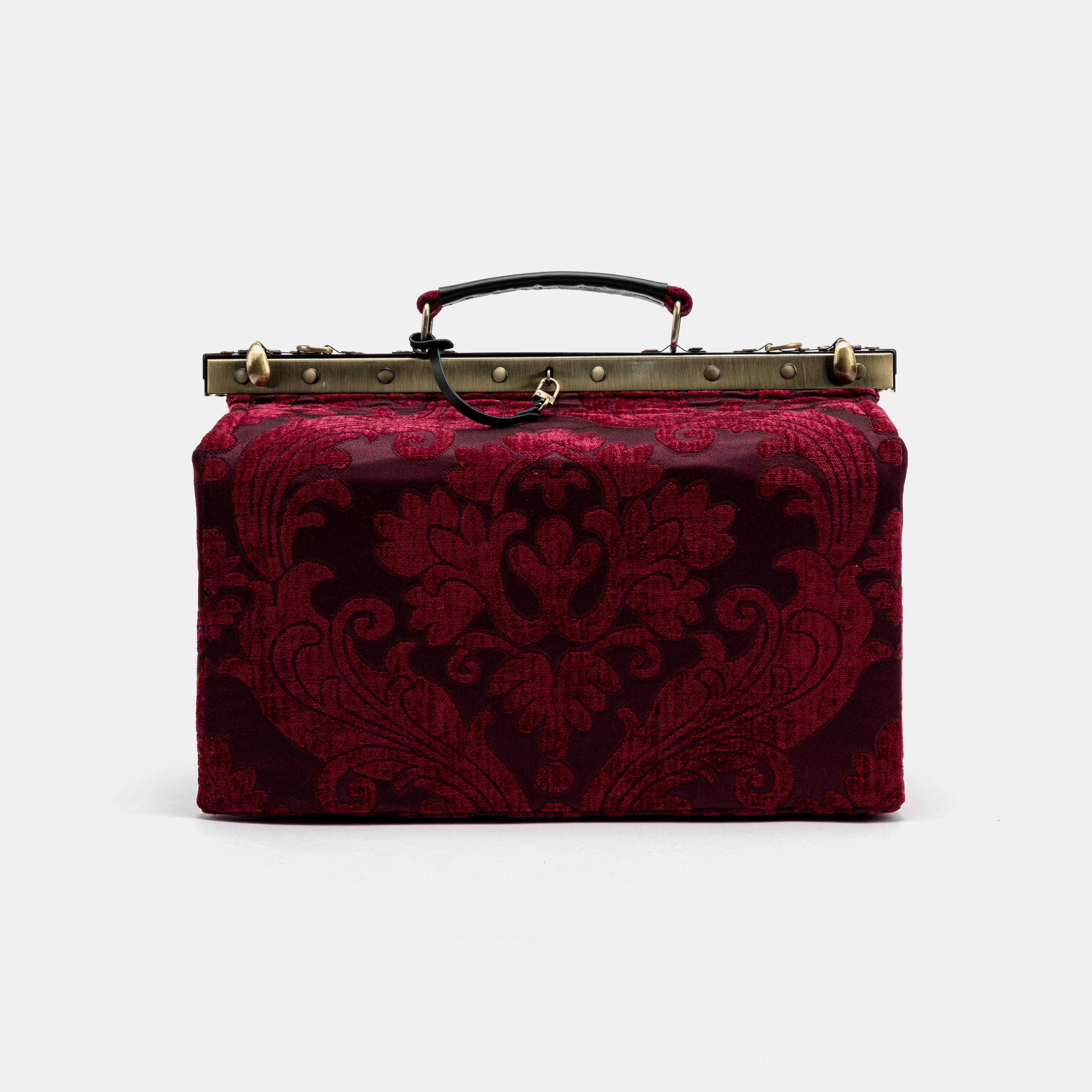 Queen Wine Genevieve Carpet Gladstone Bag front