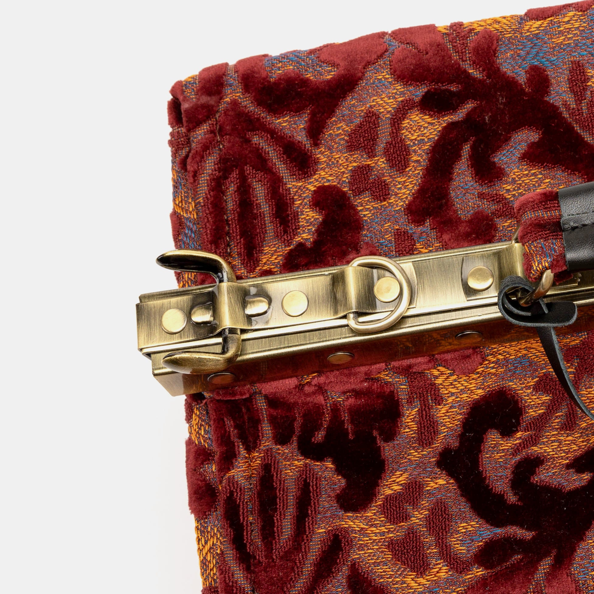Burnout Velvet Wine Genevieve Carpet Gladstone Bag frame