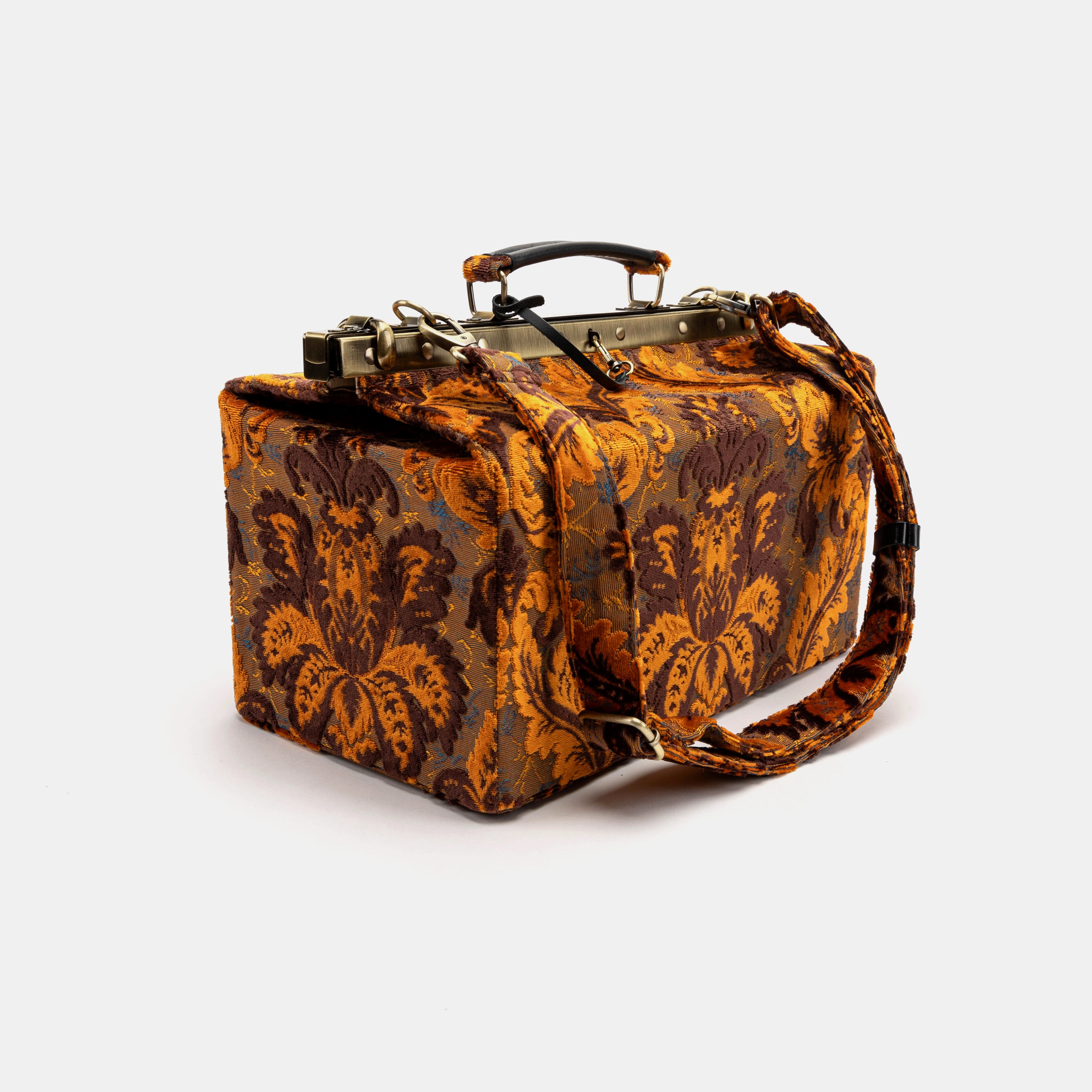 Gladstone Bag Carpet Doctor Bag Victorian Weekender Bag Shoulder Frame Bag Genevieve Burnout Velvet Revival Sienna Carpetbagger Carpetbag of America with shoulder strap