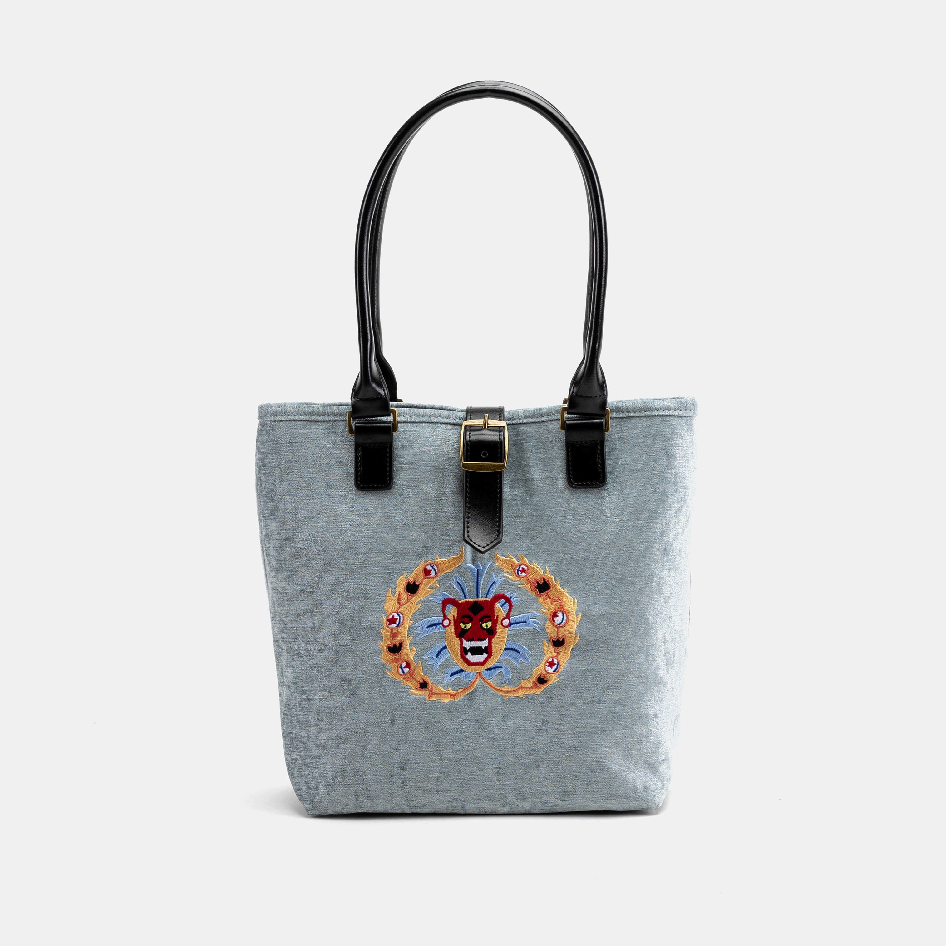 AHS the Devils Mouth Everyday Tote Bag front
