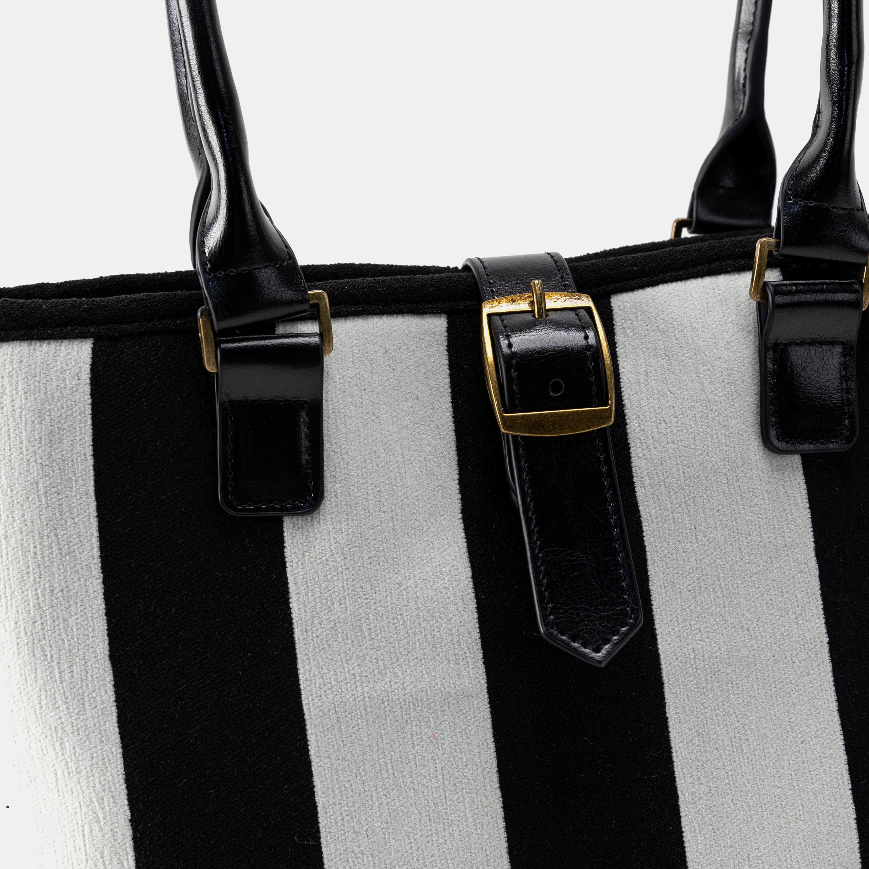 Everyday Tote Bag Black White Beetlejuice detail