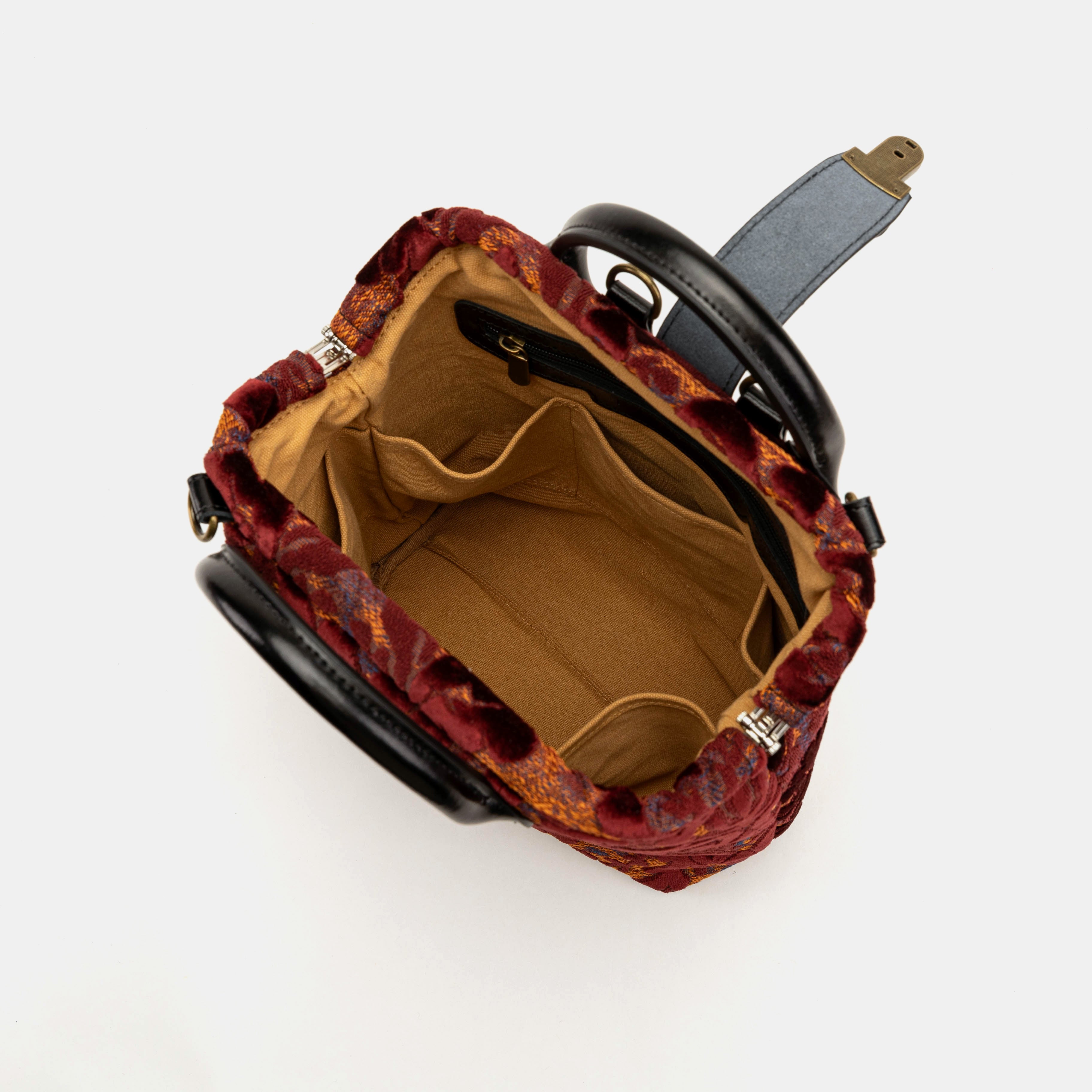 Everyday Backpack Burnout Velvet Wine inside