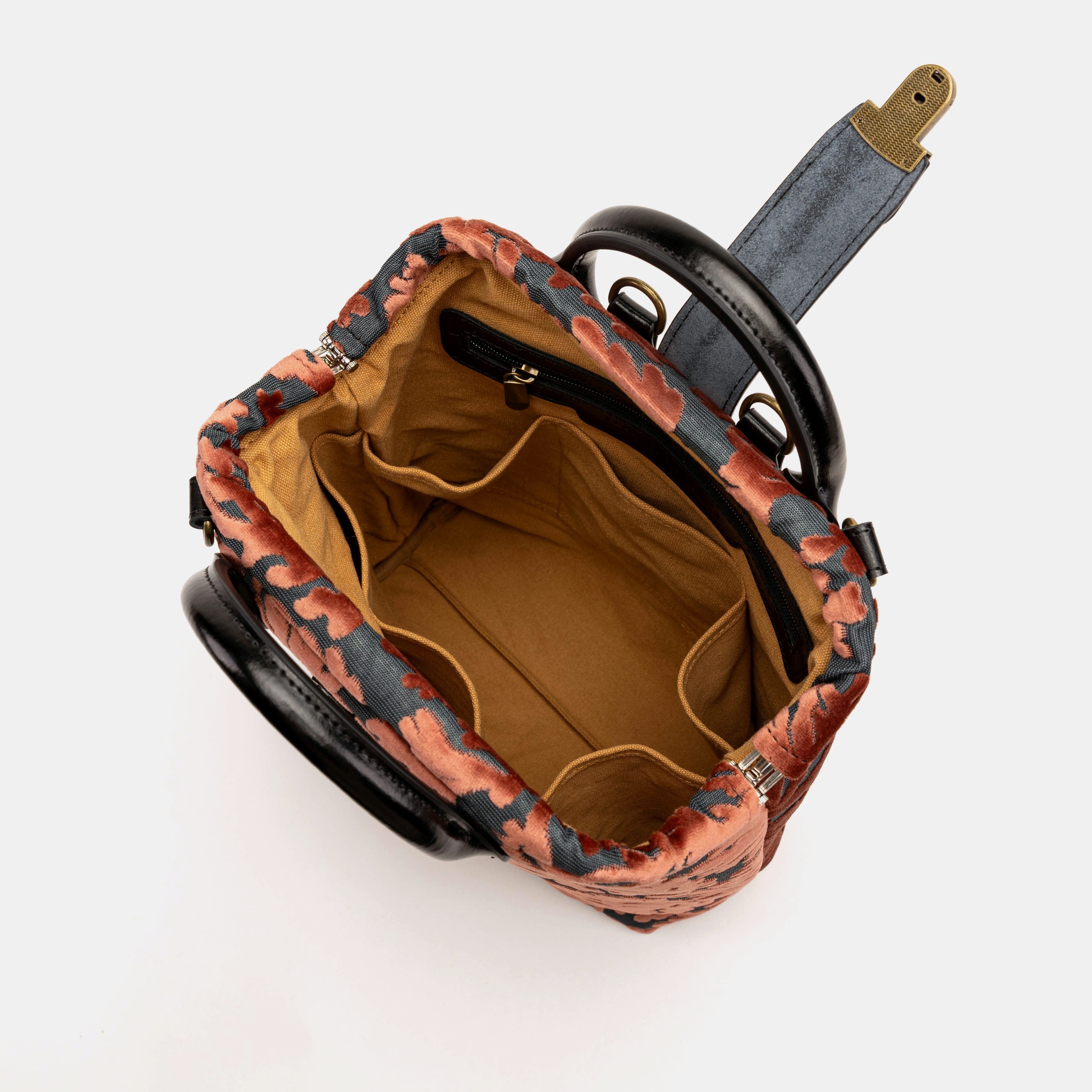 Everyday Backpack Burnout Velvet St Tropez Scuba Coral inside