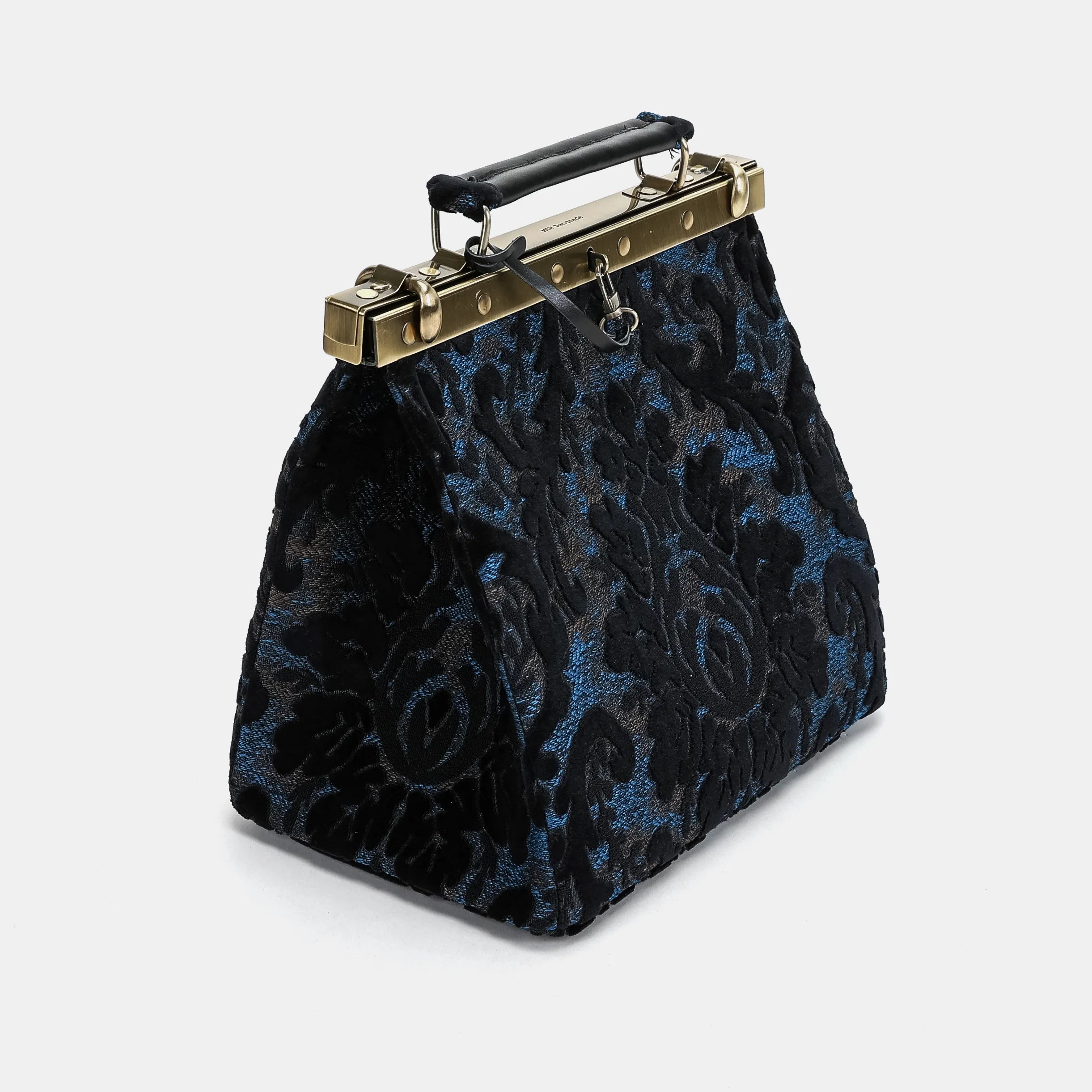 Burnout Velvet Black Cecile Carpet Purse Gladstone Bag of America side