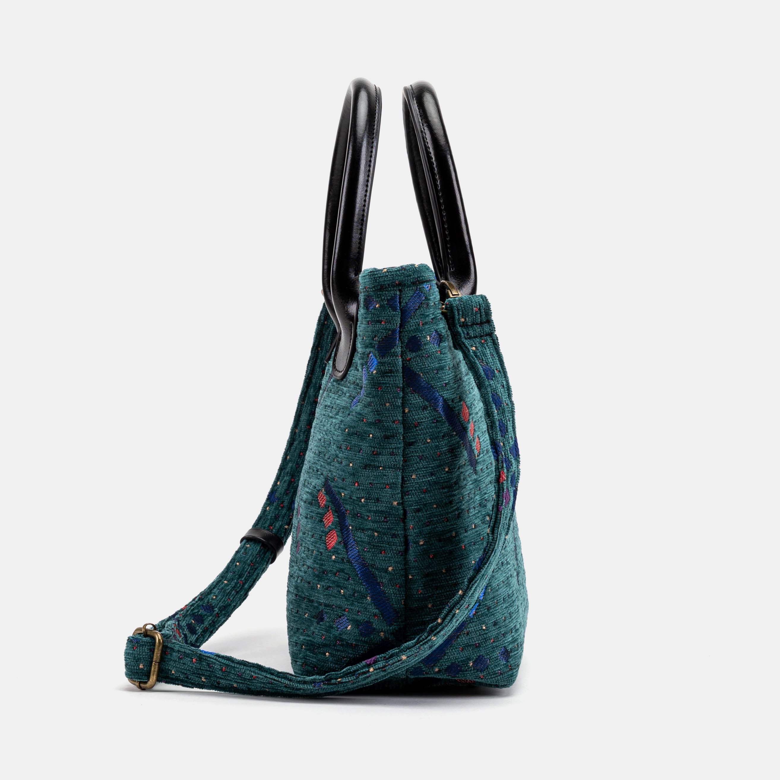 PDX Portland Airport Tuck Lock Carpet Satchel side