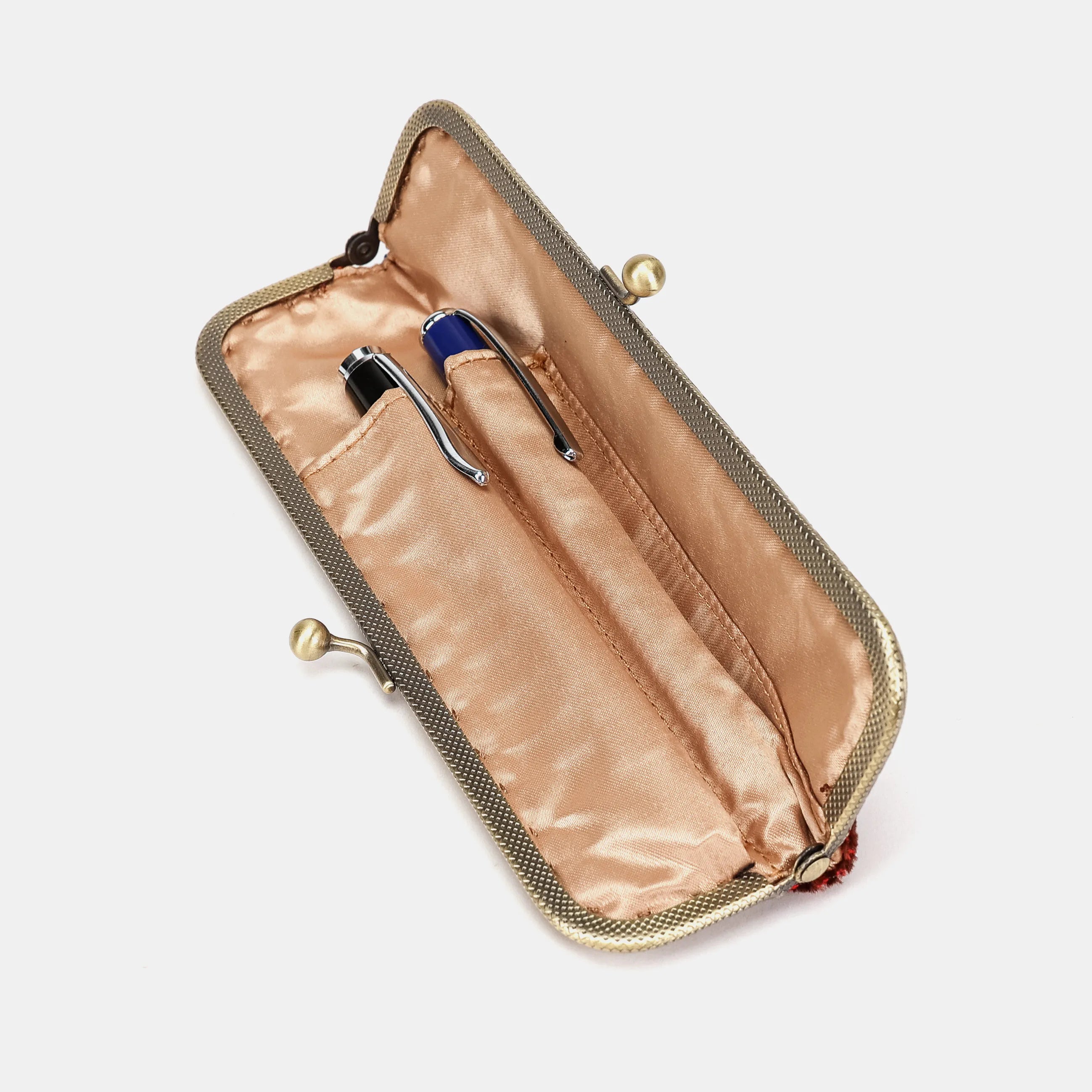 Revival Scarlet Duo Pen Case Carpetbag of America inside