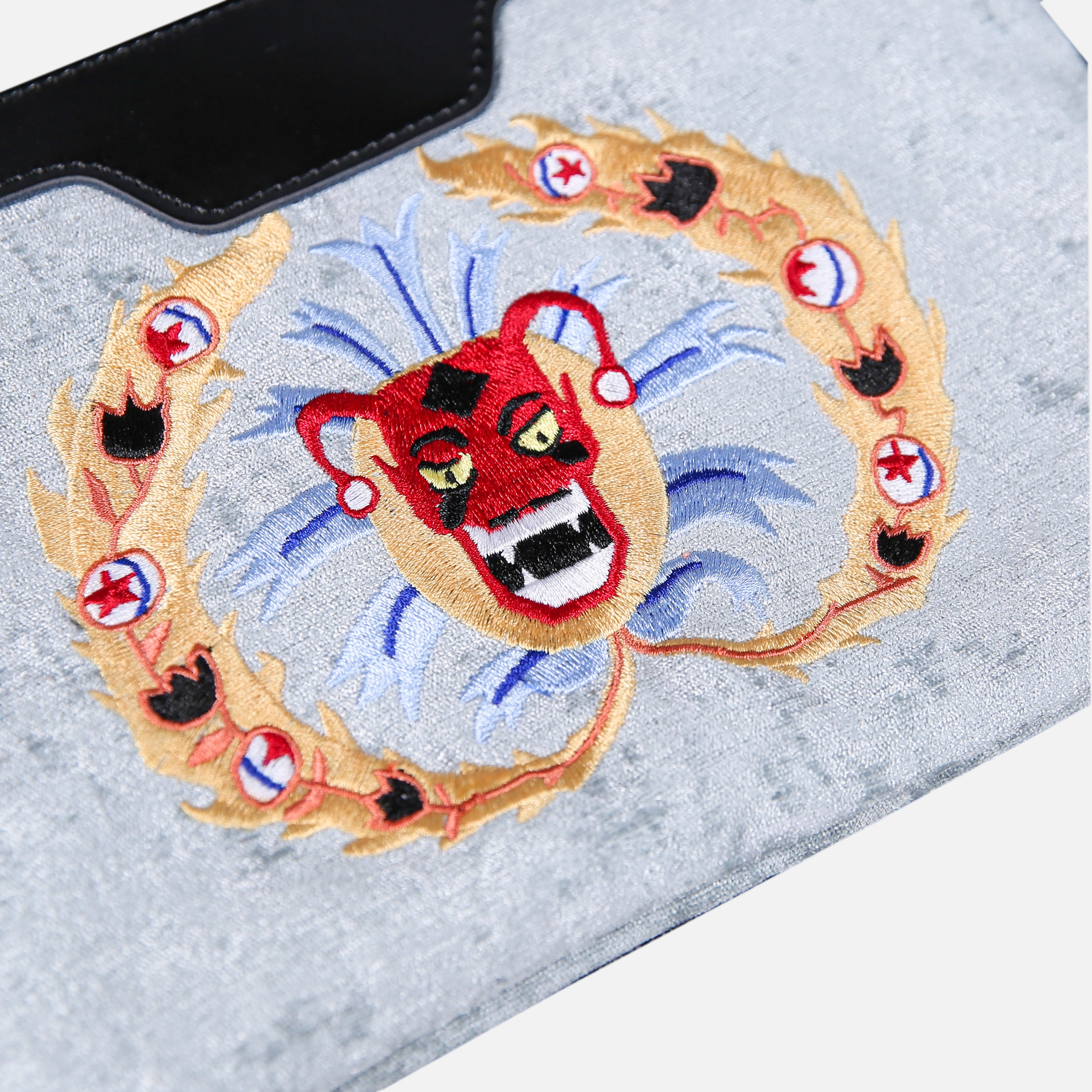 AHS the Devils Mouth carpet bag MCW Handmade-4