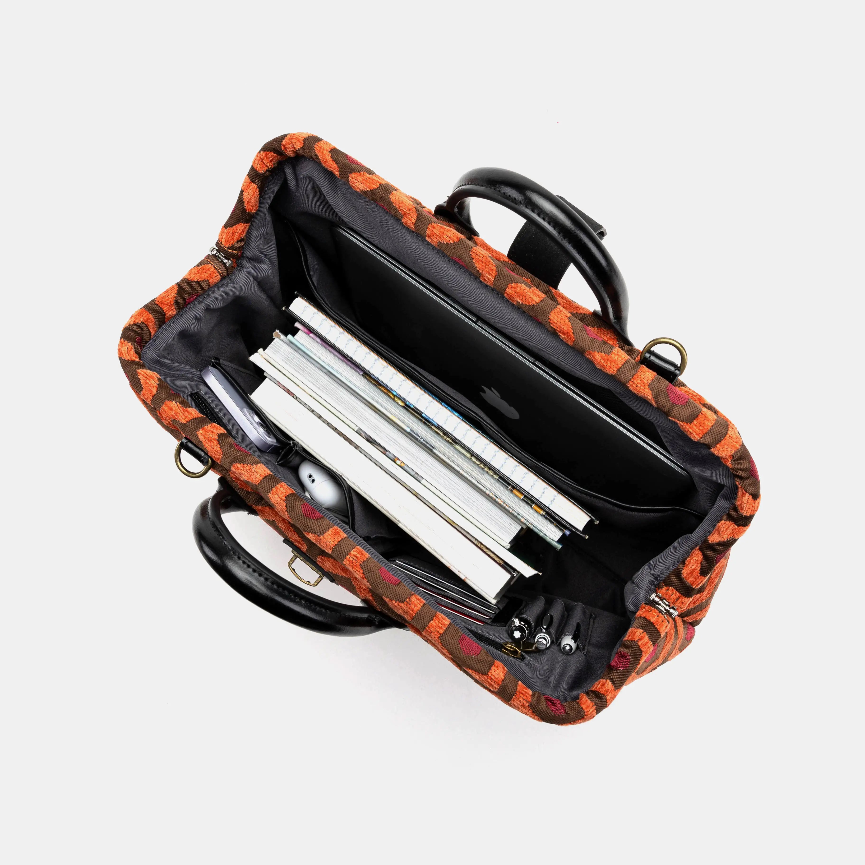 "The Shining" Overlook Hotel Laptop Work Bag of America in use