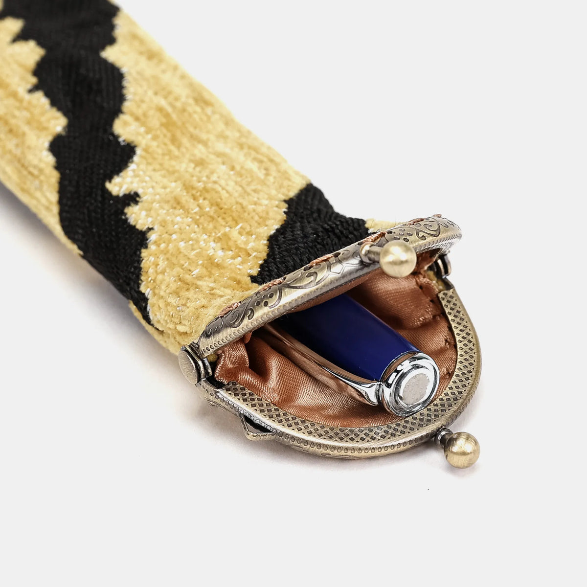 Tiger Stripe Solo Pen Case Carpetbag of America open