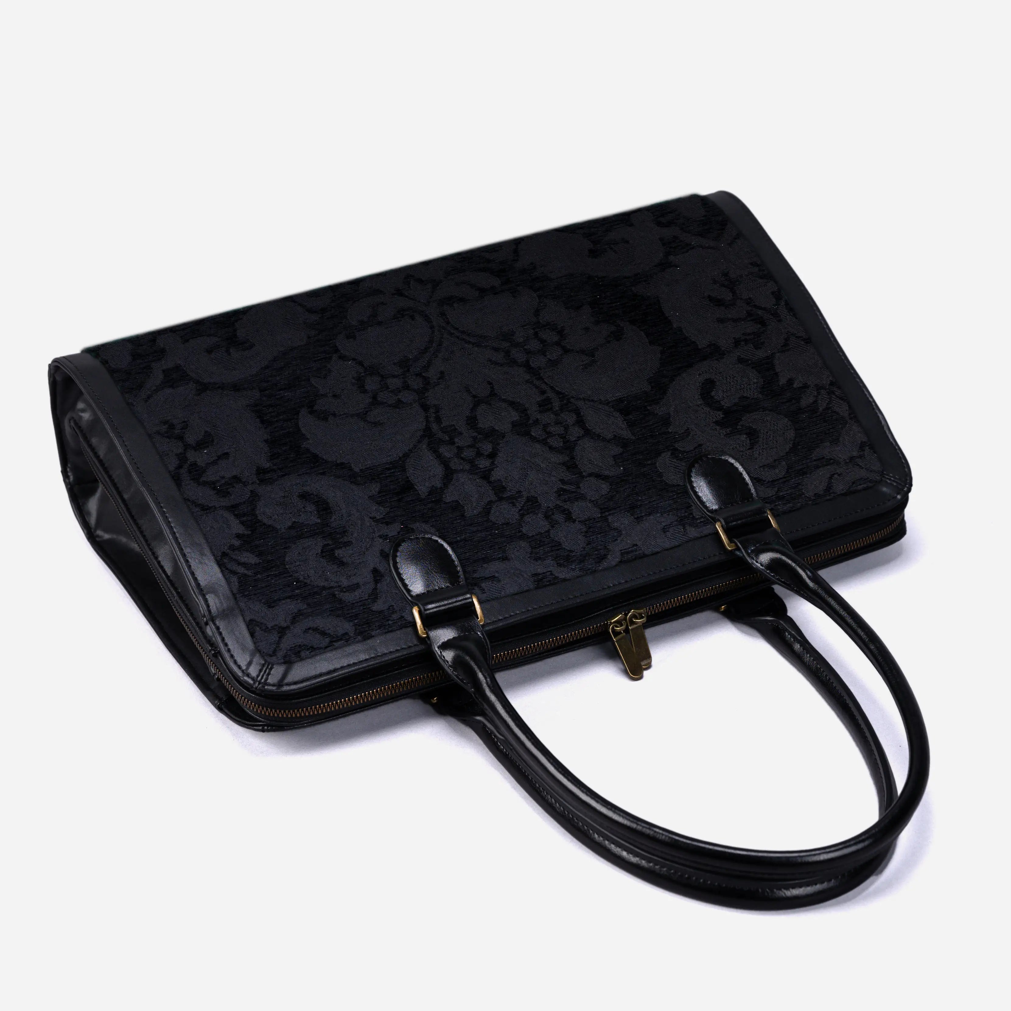 Victorian Blossom Black/Black Business Tote of America lay flat