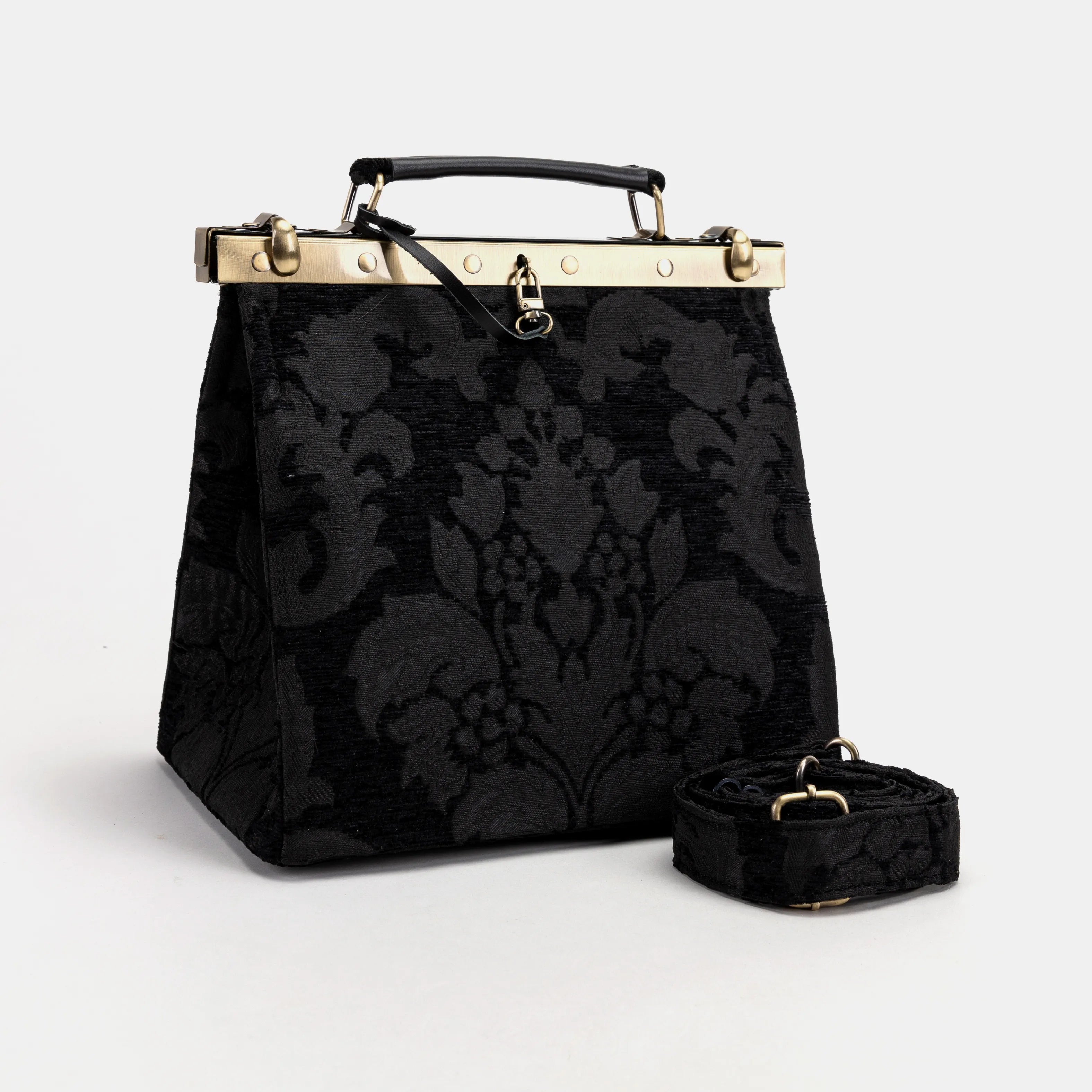 Victorian Blossom black/black Cecile Carpet Purse Gladstone Bag of America with shoulder strap