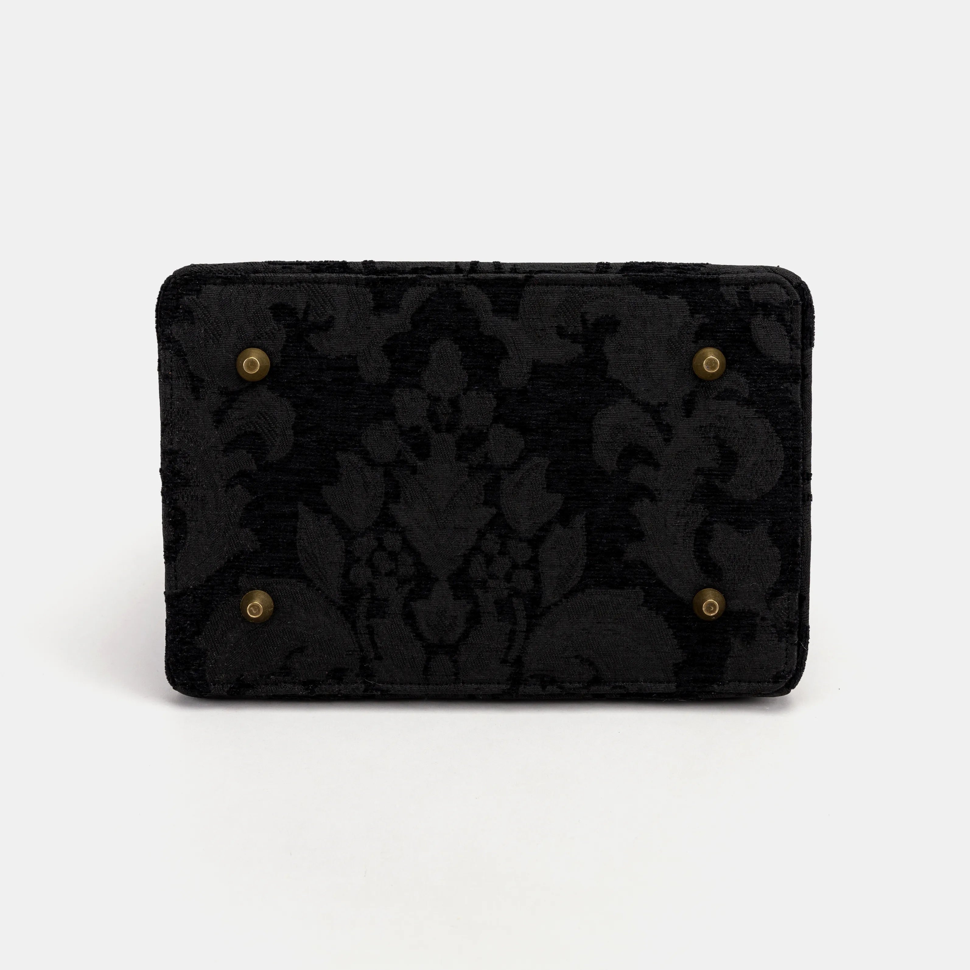 Victorian Blossom black/black Cecile Carpet Purse Gladstone Bag of America bottom