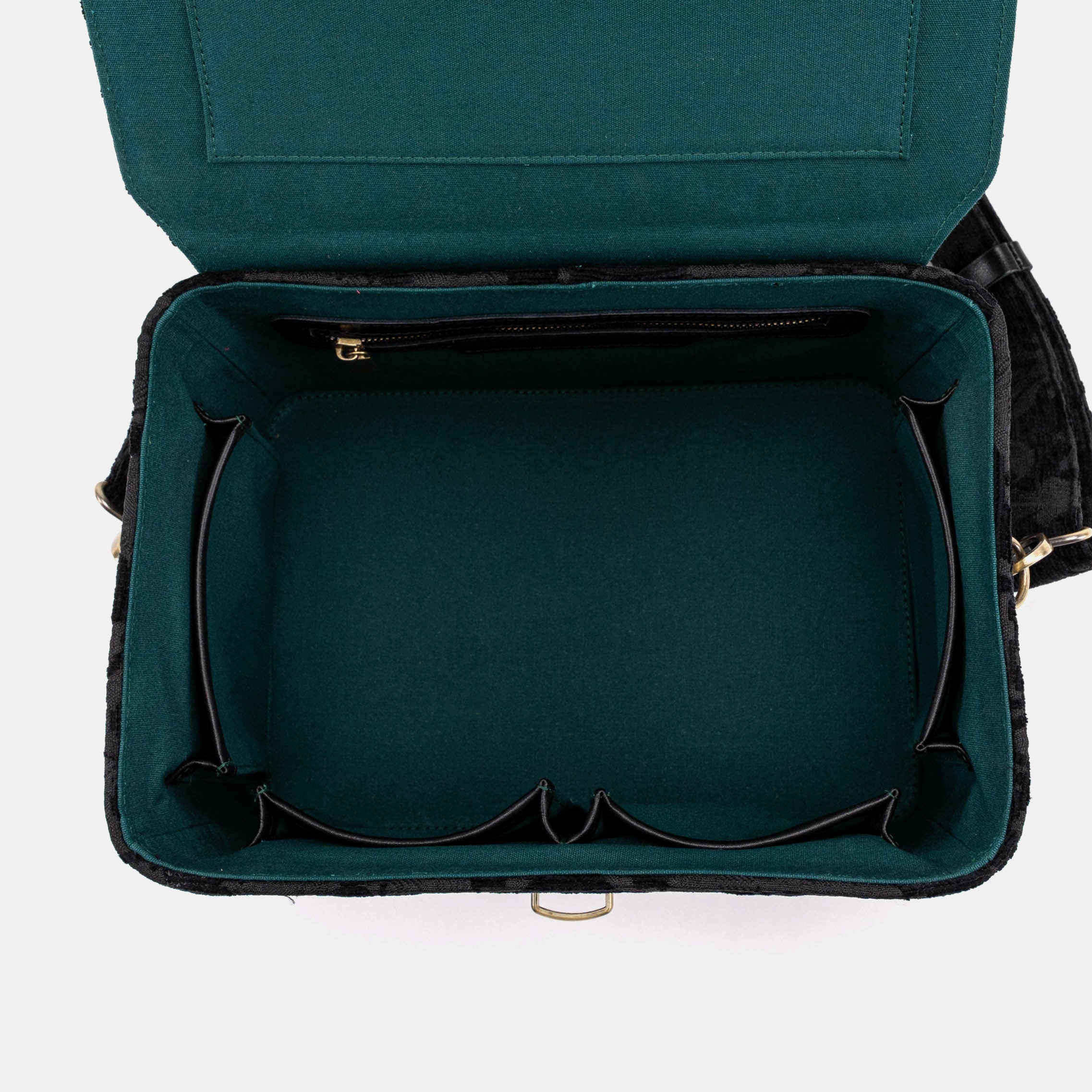 Victorian Blossom Black/Black Josephine Large Train Case of America inside