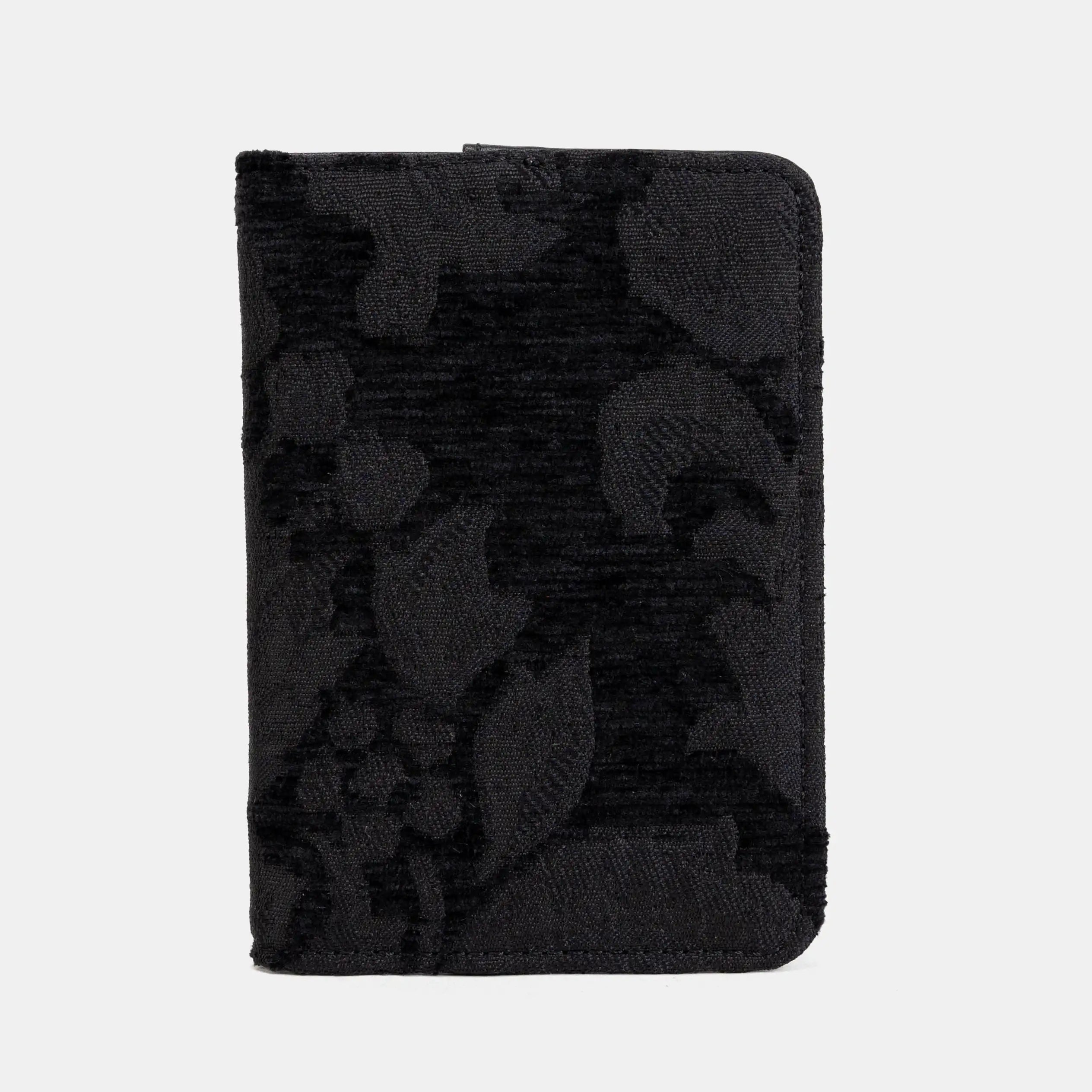 Victorian Blossom Black/Black Passport Cover of America main
