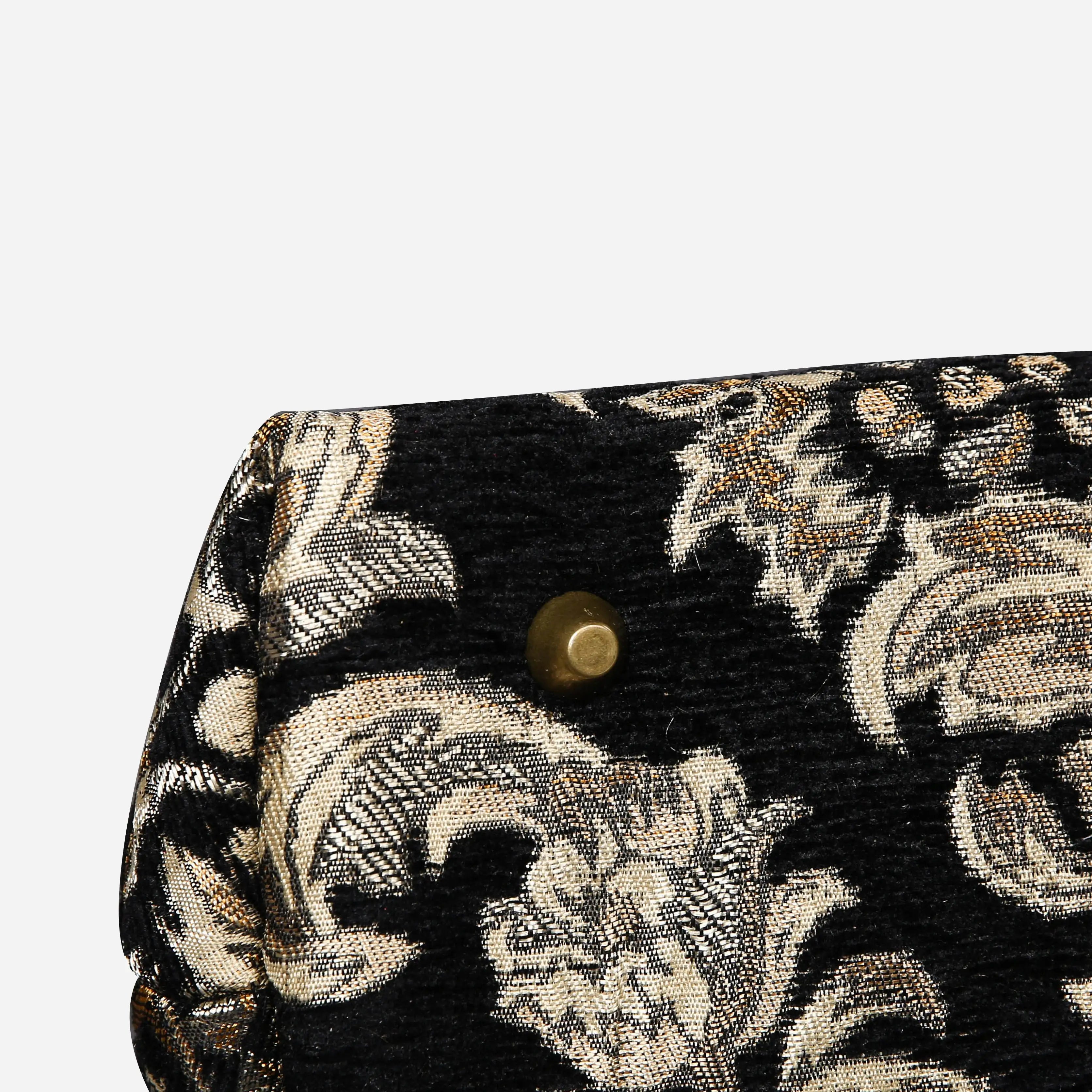 Victorian Blossom BLK-GOLD Carpet Satchel carpet bag MCW Handmade of America bottom