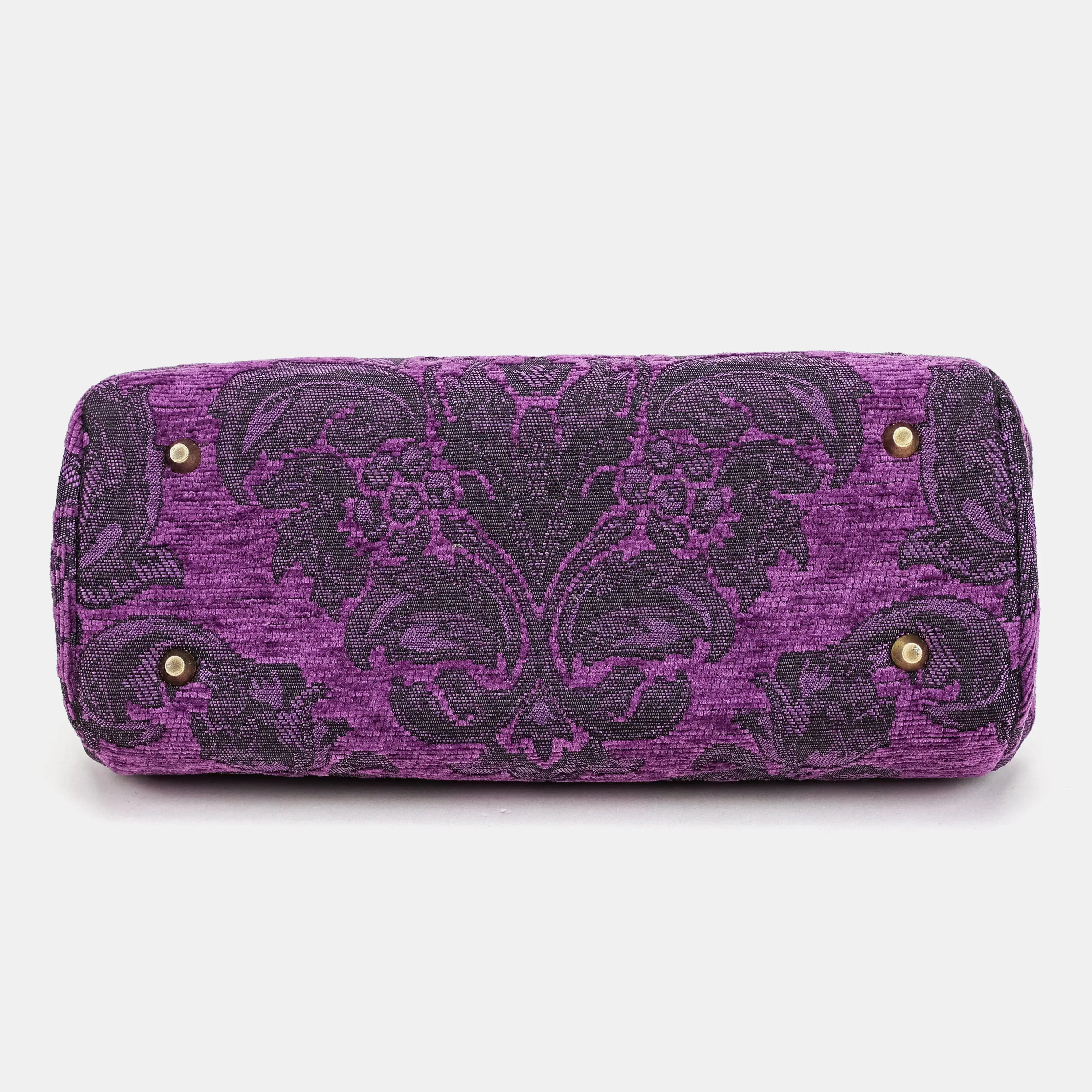 Victorian Blossom purple Shoulder Bag Carpetbag of America bottom