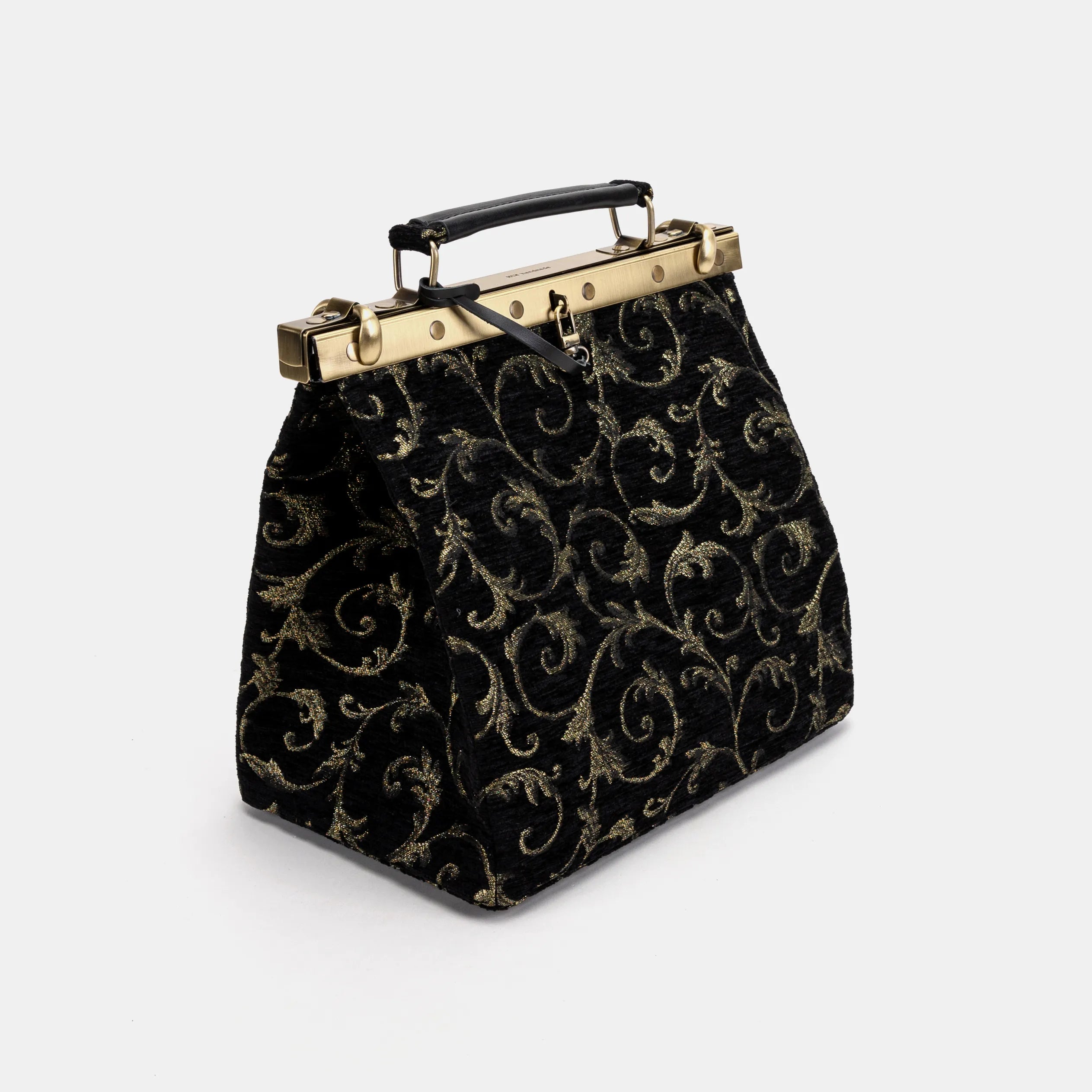 Vintage Scroll Black Green Cecile Carpet Purse Gladstone Bag of America side