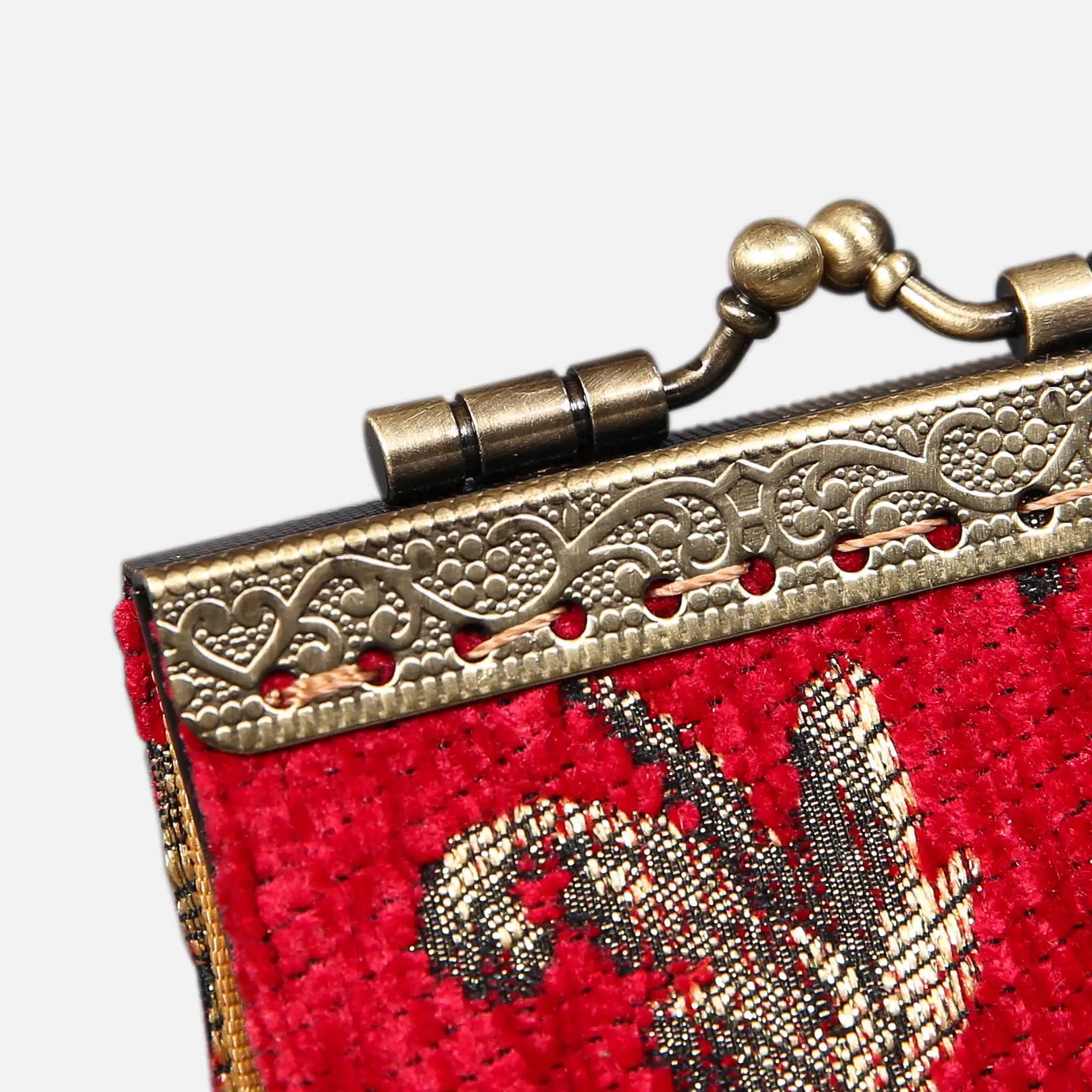 Vintage Scroll Red Card Wallet of America metal frame