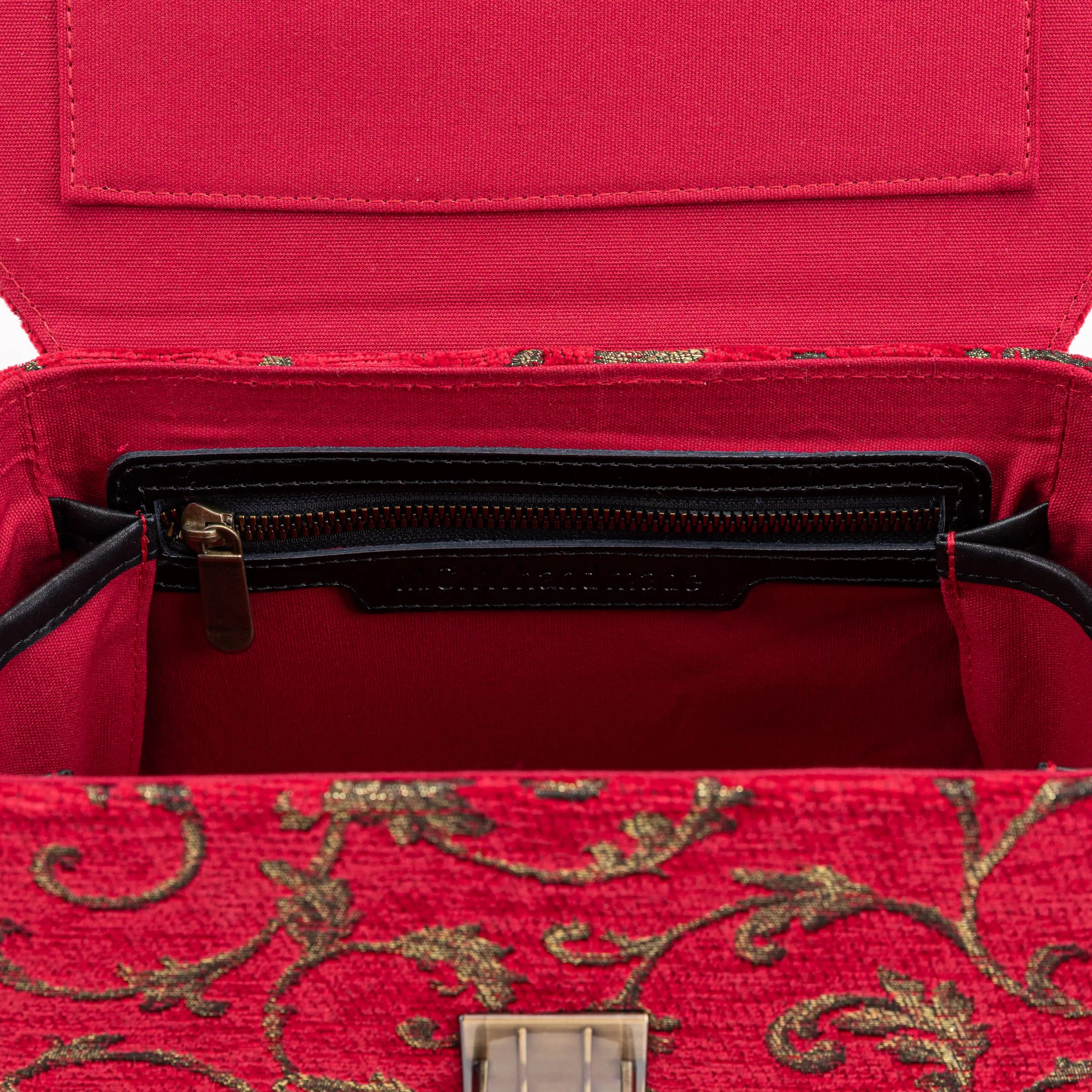 Vintage Scroll Red Clara Medium Train Case Purse of America inside pocket