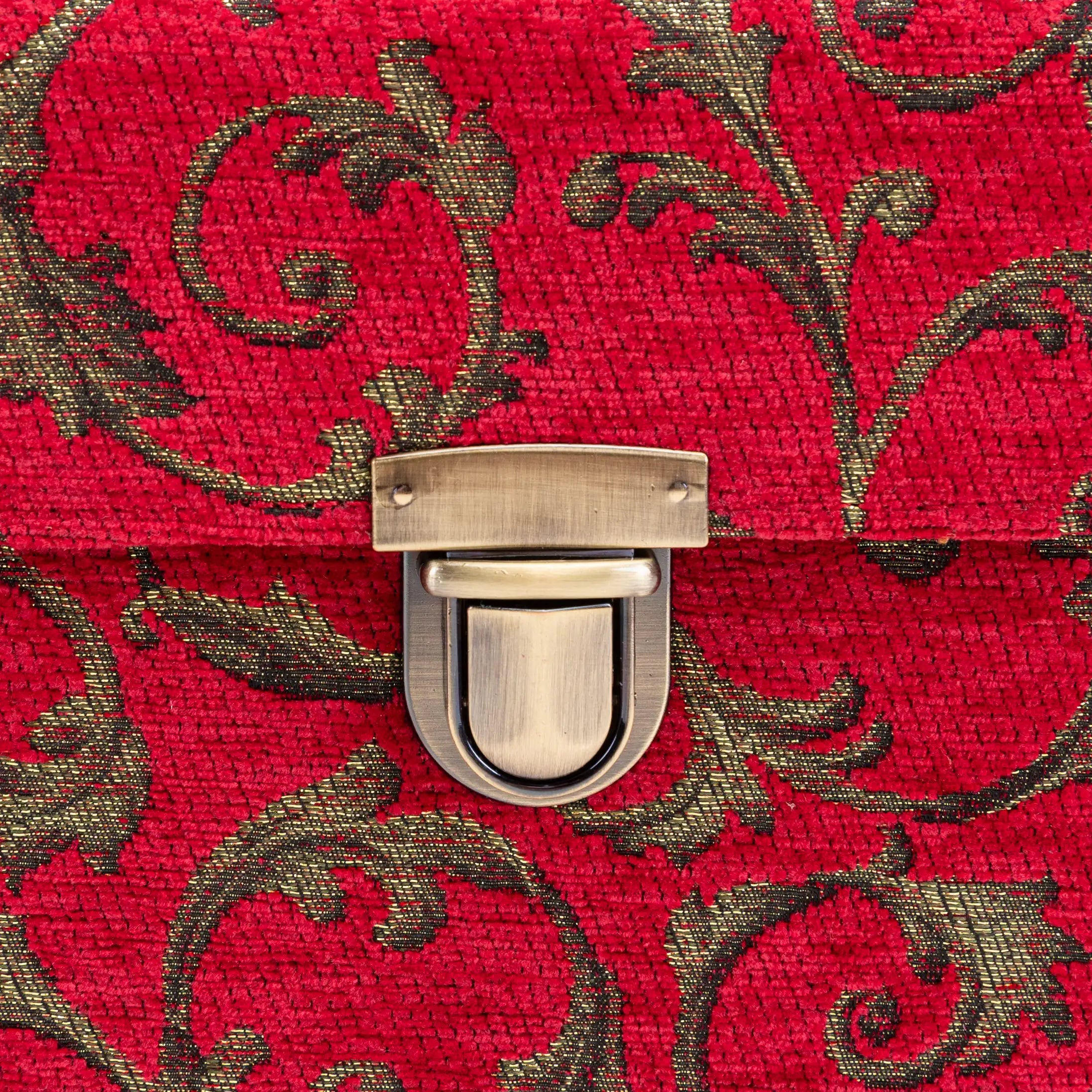 Vintage Scroll Red Clara Medium Train Case Purse of America tuck lock