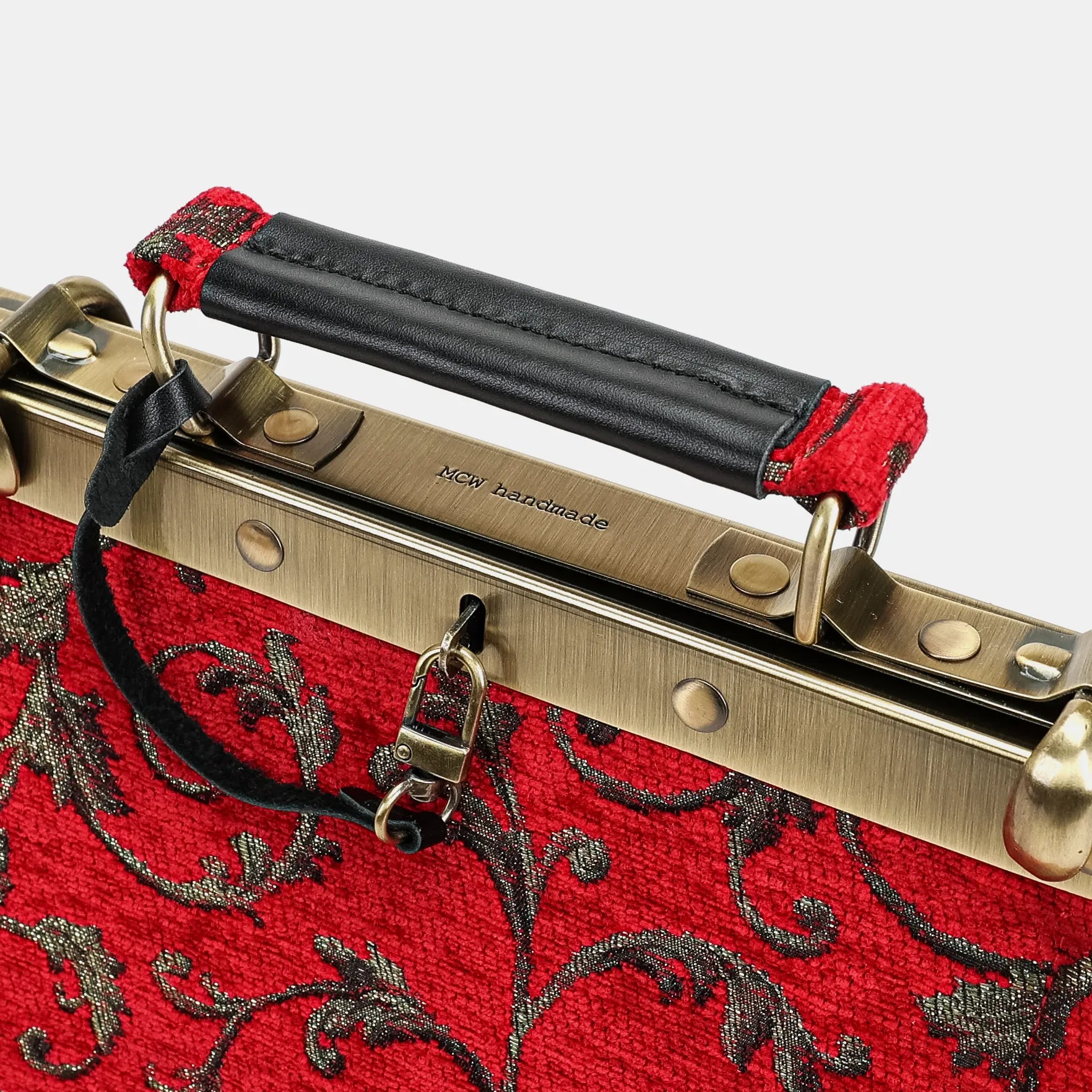 Vintage Scroll Red Helena Carpet Gladstone Backpack of America handle
