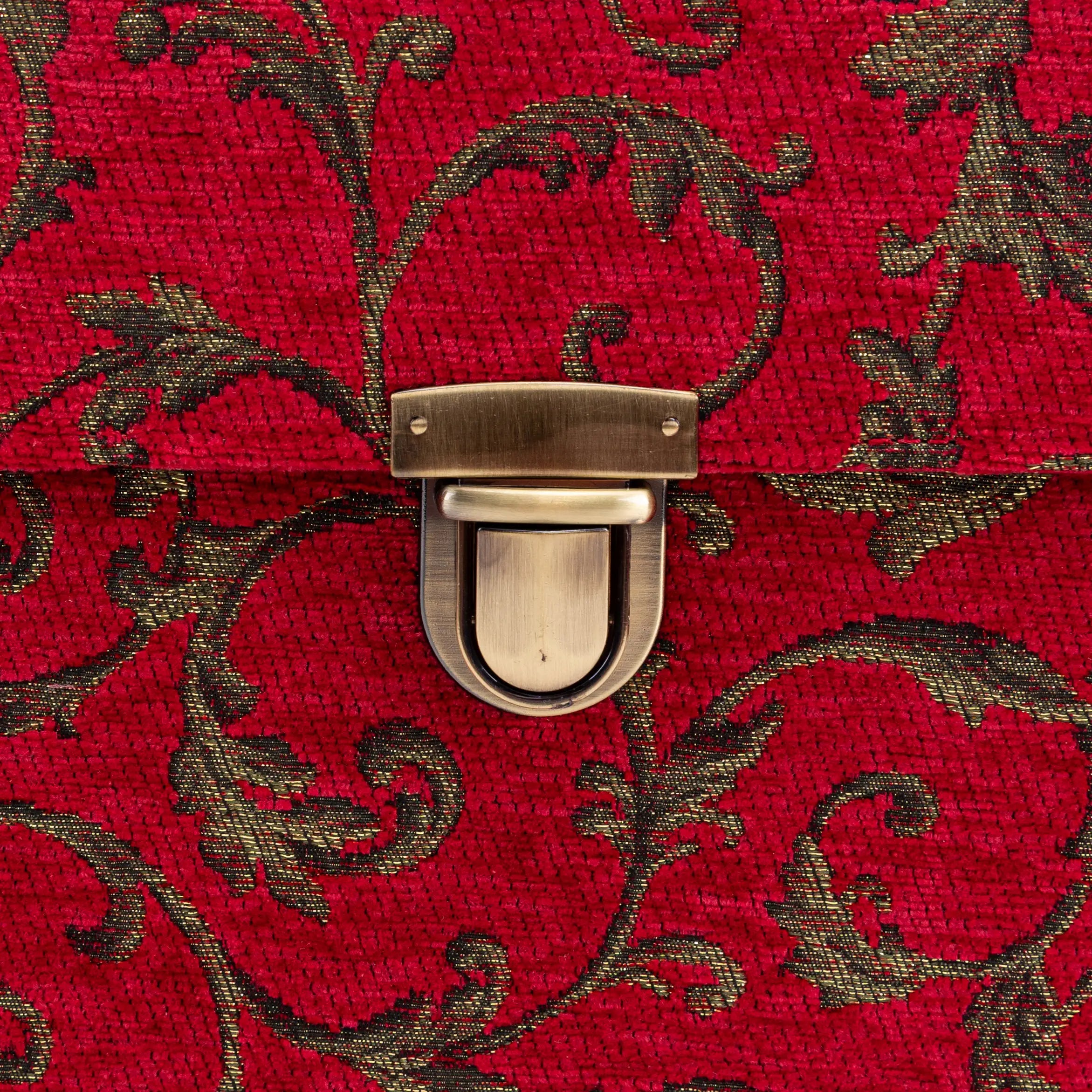 Vintage Scroll Red Josephine Large Train Case of America tuck lock
