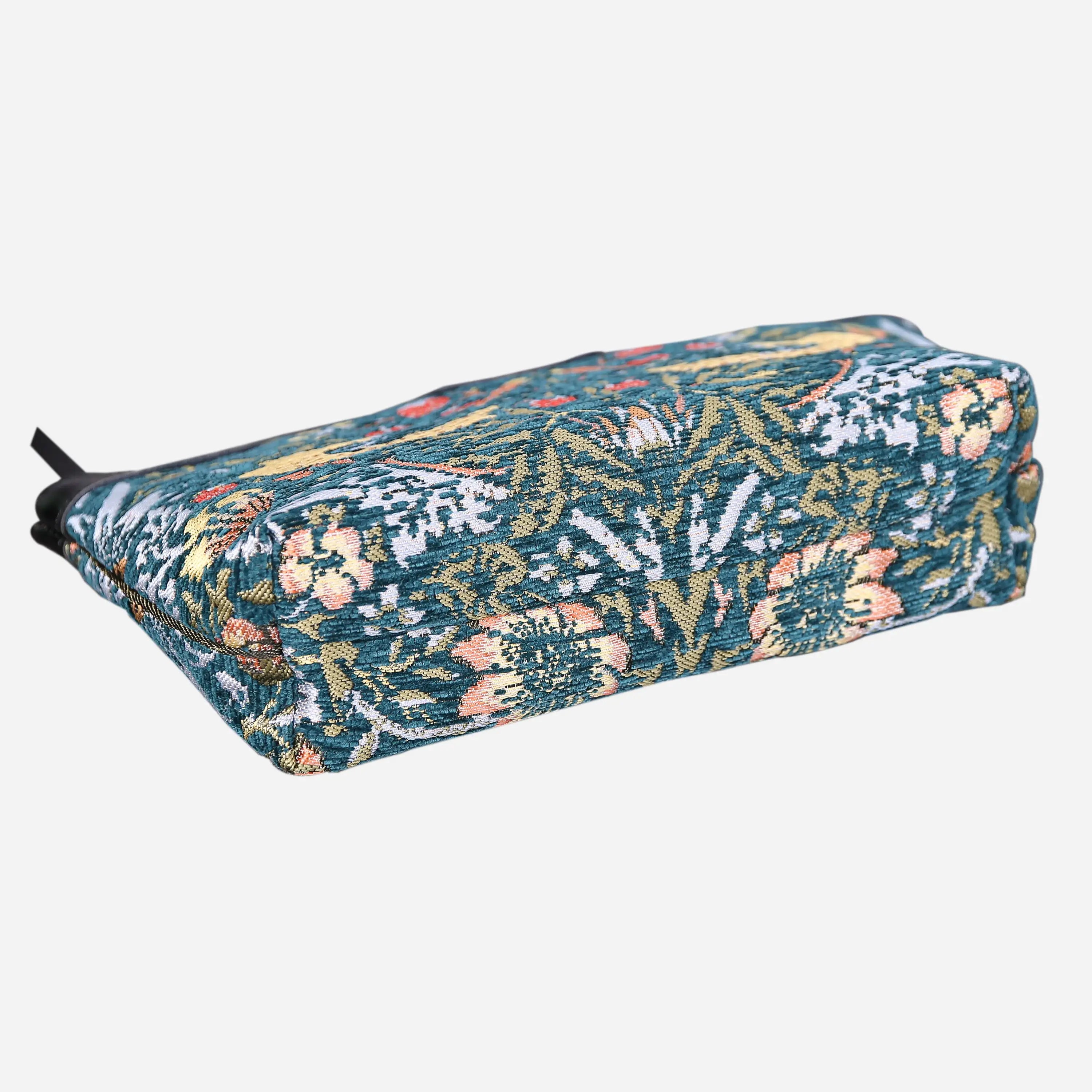 William Morris Strawberry Thief Carpet Makeup Bag Carpetbag of America bottom