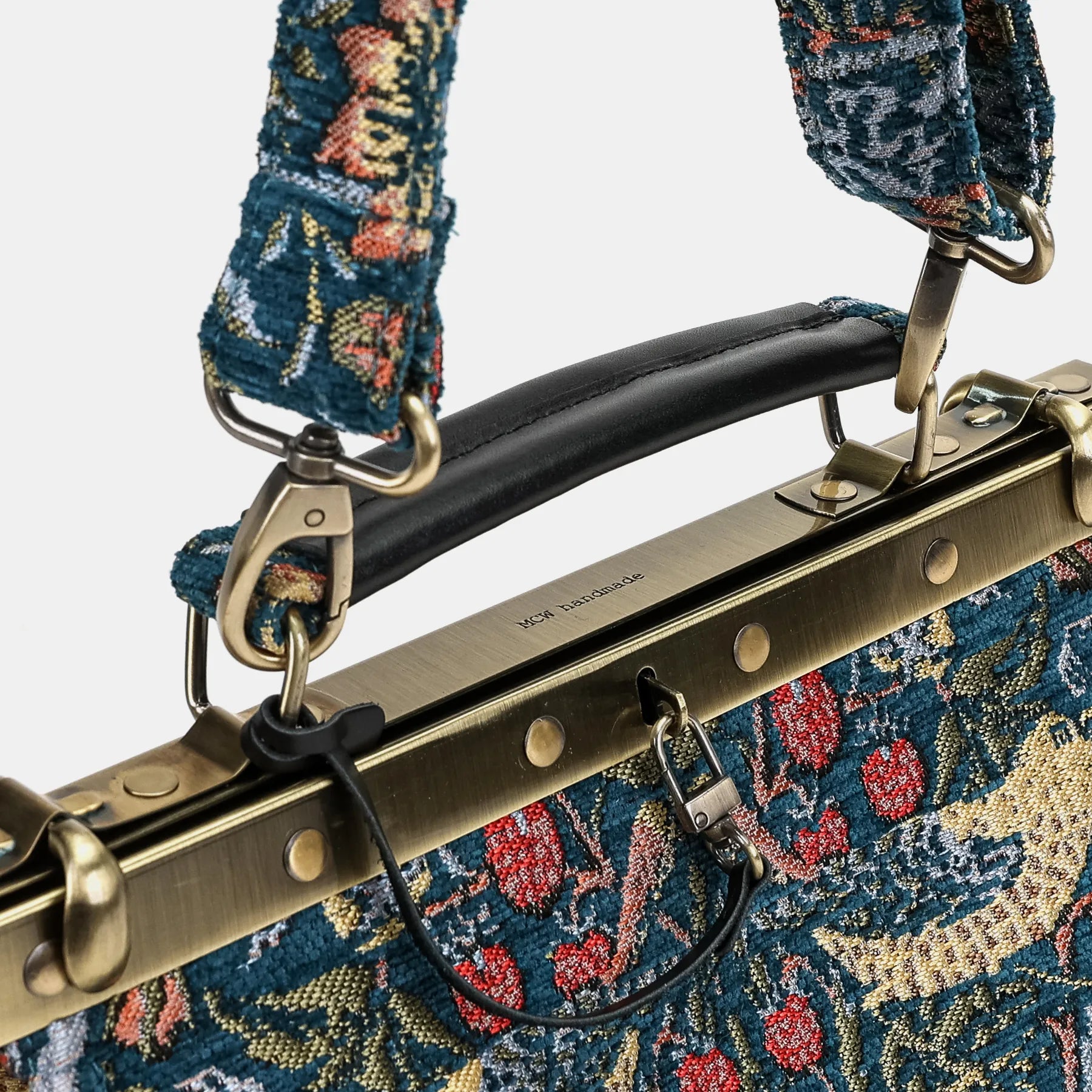 William Morris Strawberry Thief Cecile Carpet Purse Gladstone Bag handle