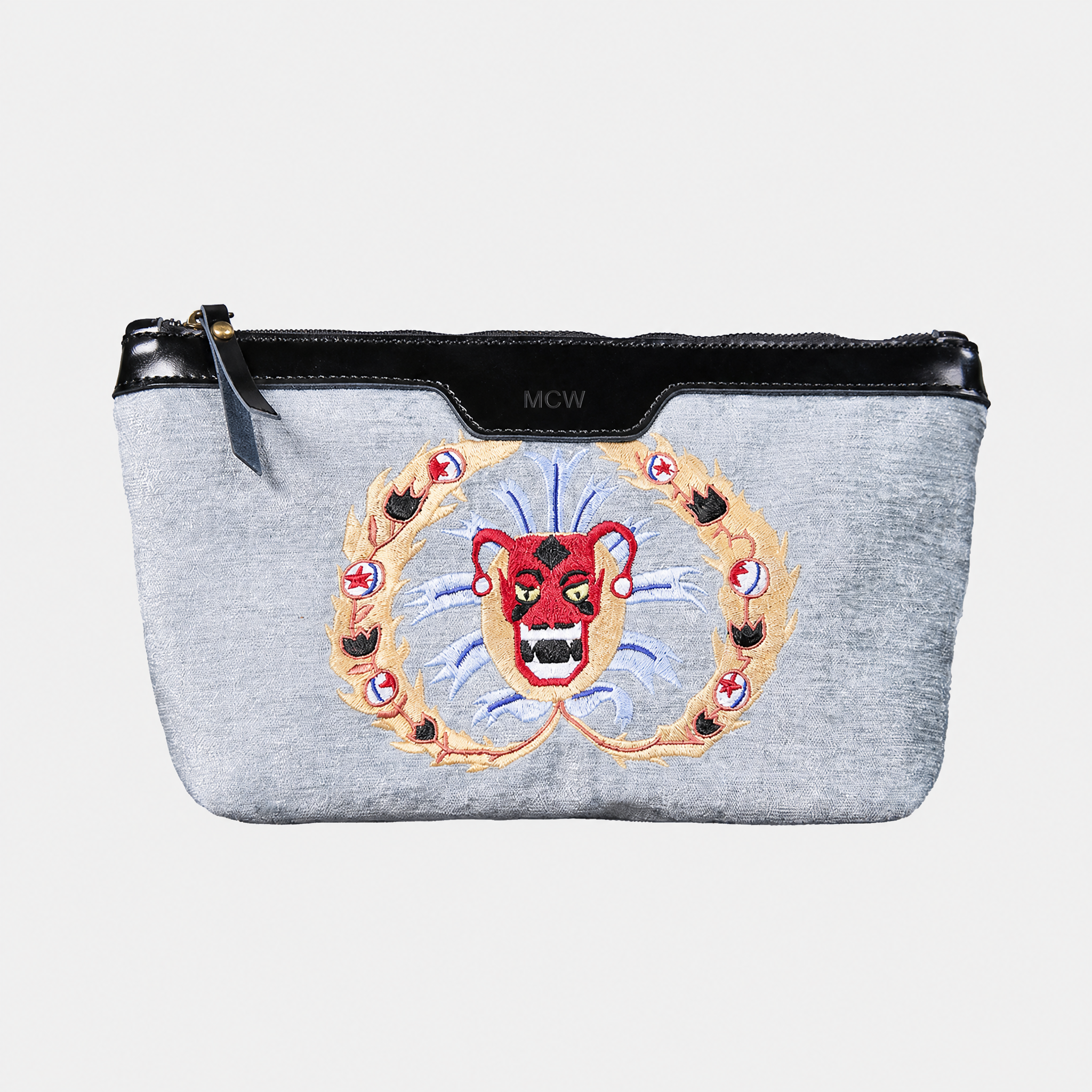 AHS the Devils Mouth Carpet Makeup Bag Carpetbag of America main