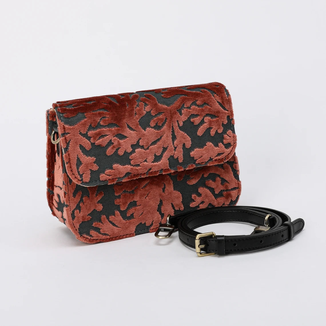 St Tropez Scuba Coral Flap Crossbody Bag carpet bag MCW Handmade-2