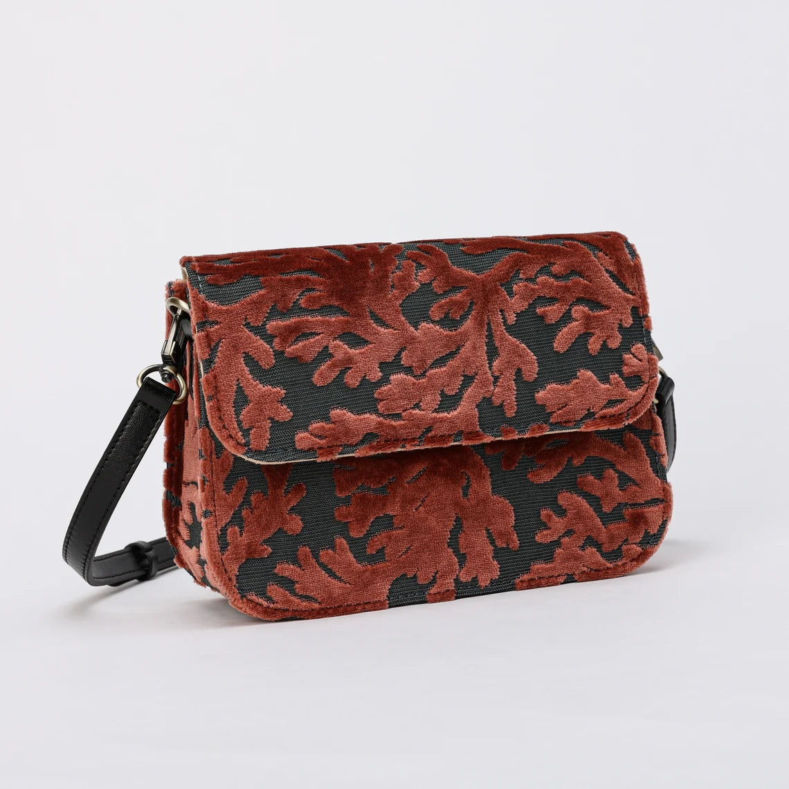 St Tropez Scuba Coral Flap Crossbody Bag carpet bag MCW Handmade
