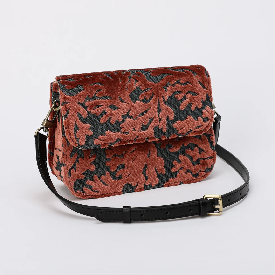 St Tropez Scuba Coral Flap Crossbody Bag carpet bag MCW Handmade-3