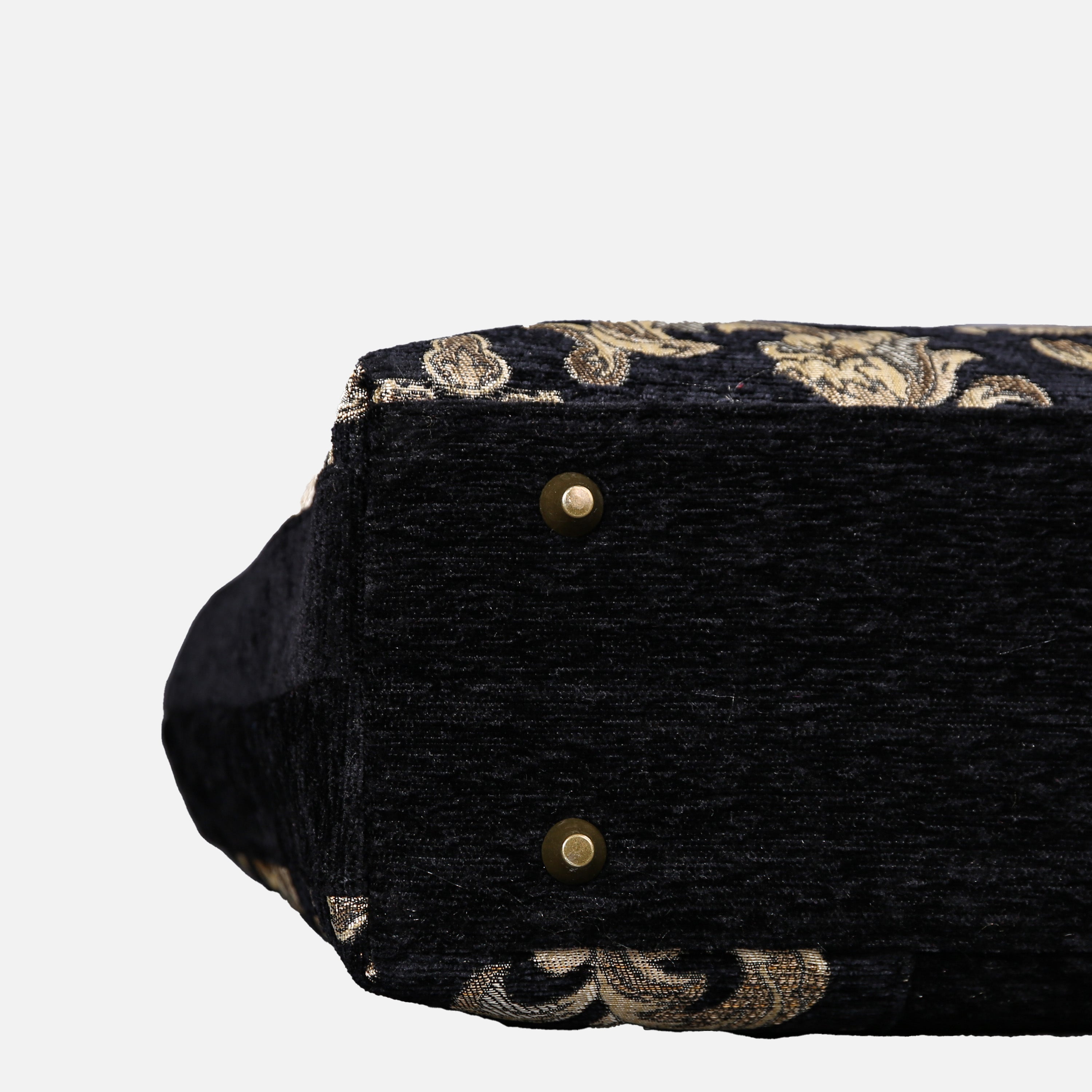 Victorian Blossom Black Gold Laptop Work Bag carpet bag of America bottom details