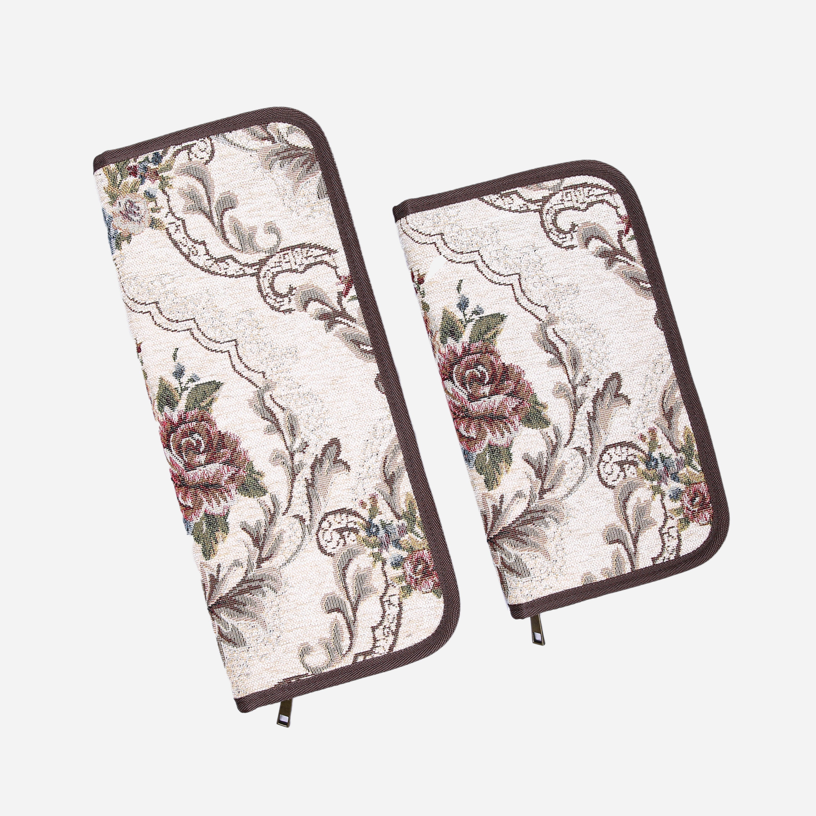 Floral Cream Carpet Needle Case of America large and small main