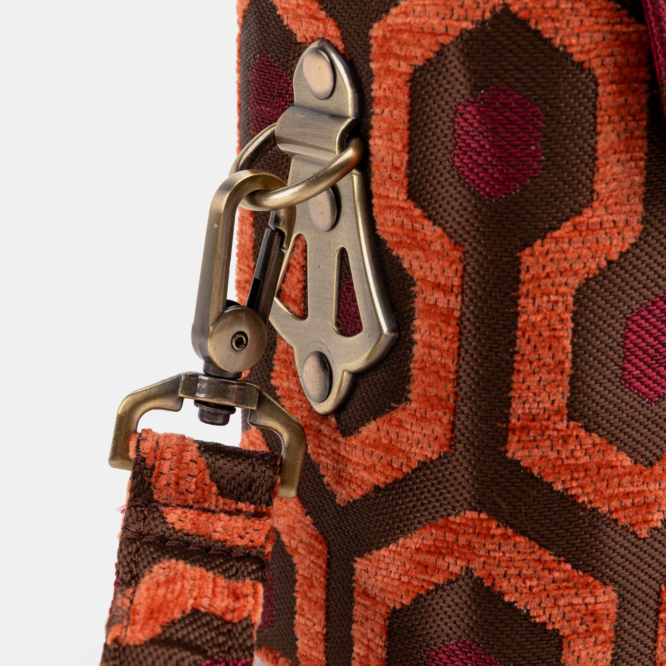 Crafting with a Twist: Our Shining Knitting Bags