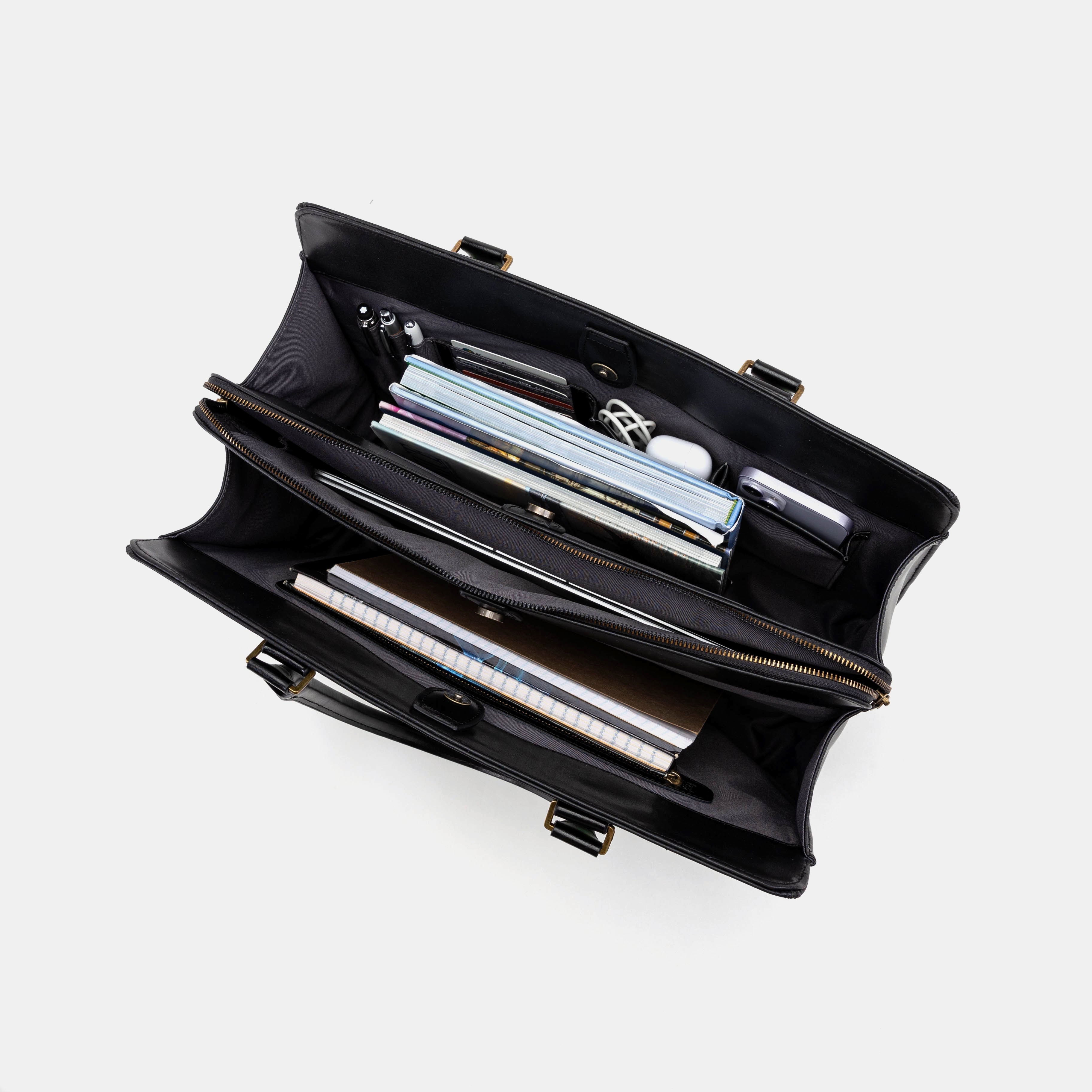 The Crowd Favorites: 4 Business Totes Everyone’s Raving About